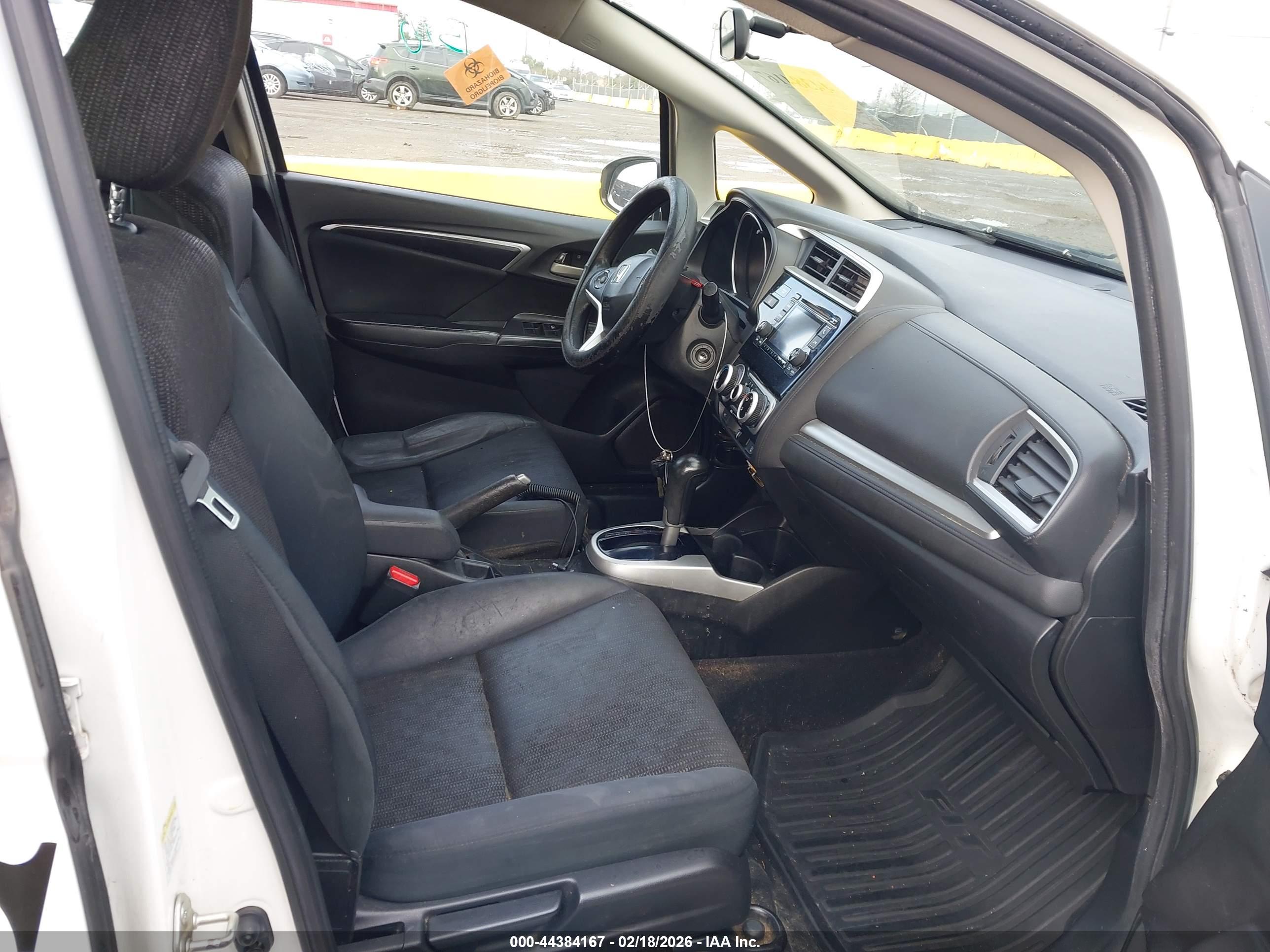HONDA FIT image 5