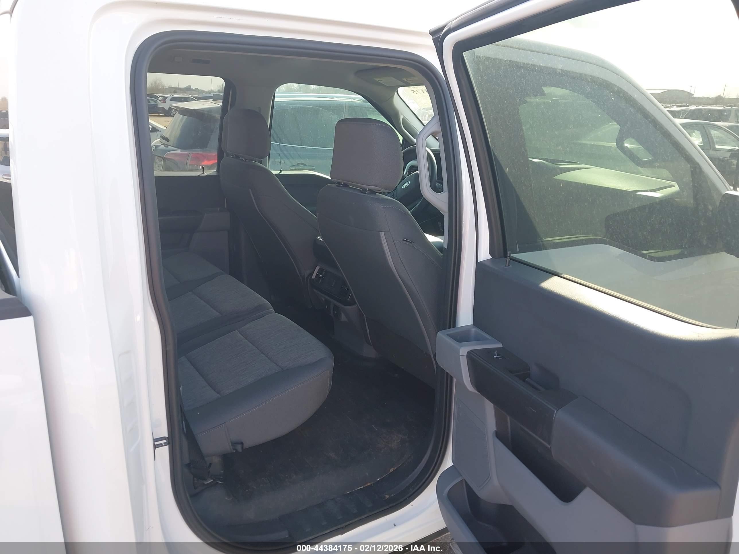 FORD F-150 image 8