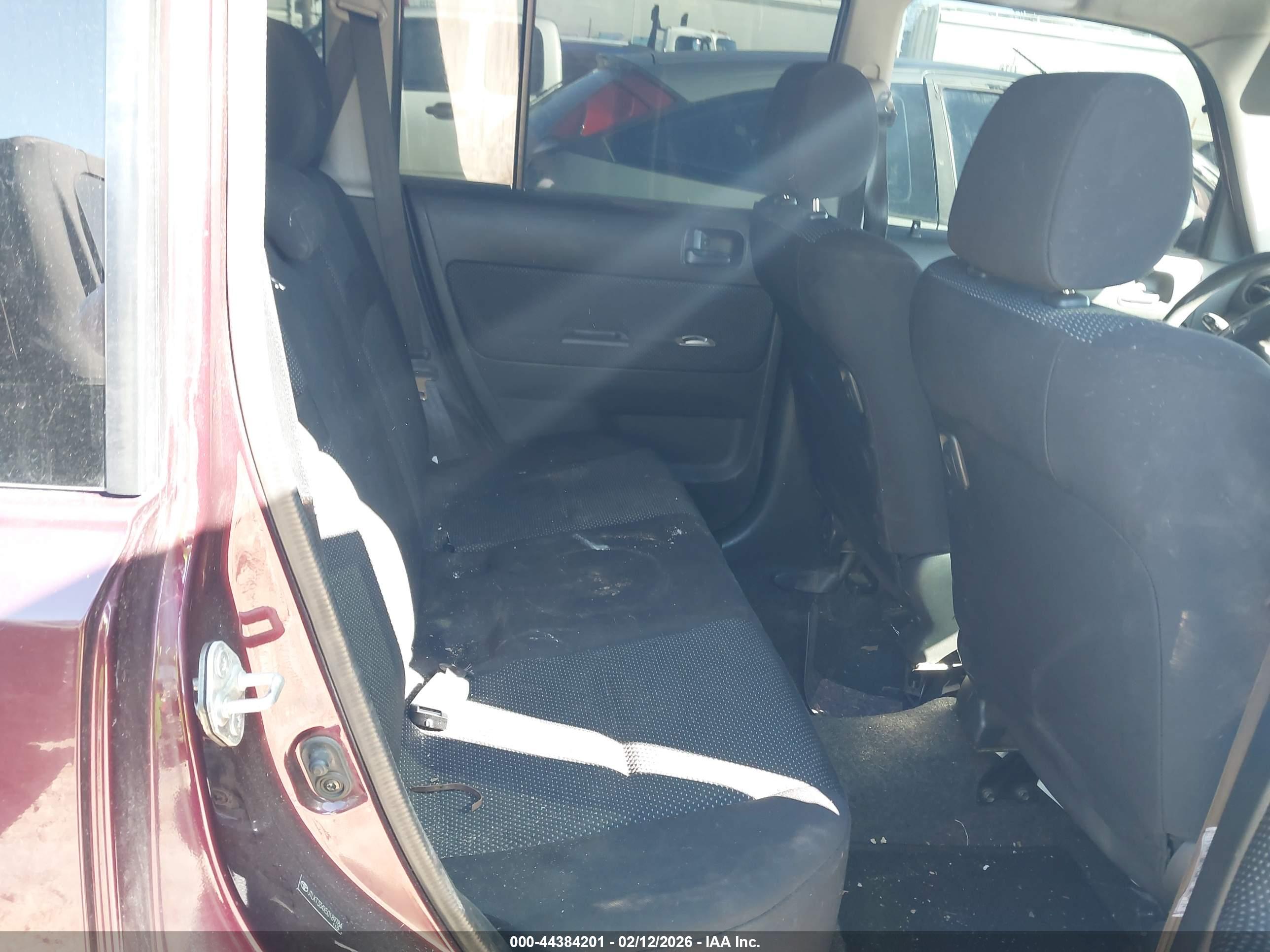 SCION XB image 8