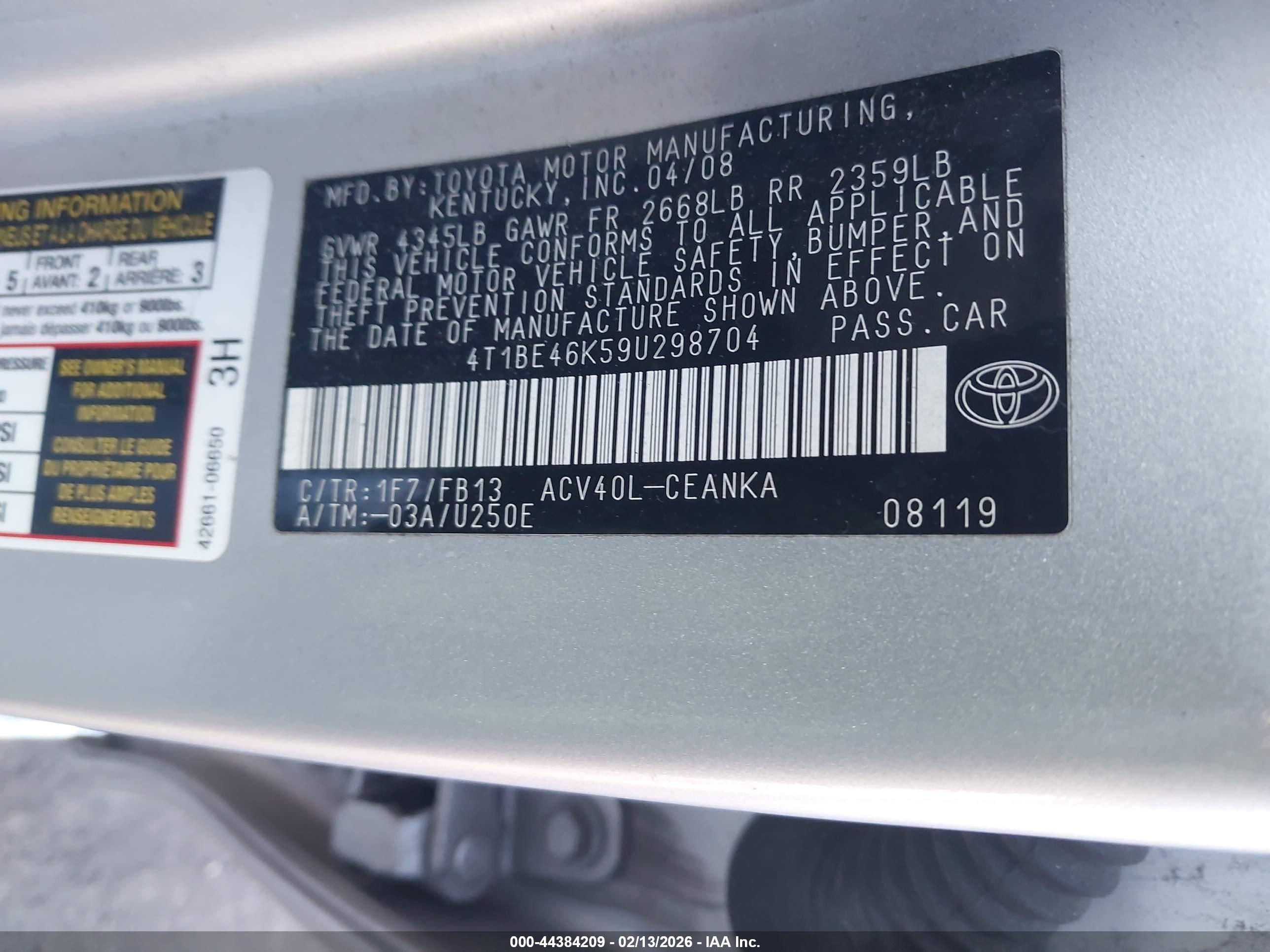 TOYOTA CAMRY image 9
