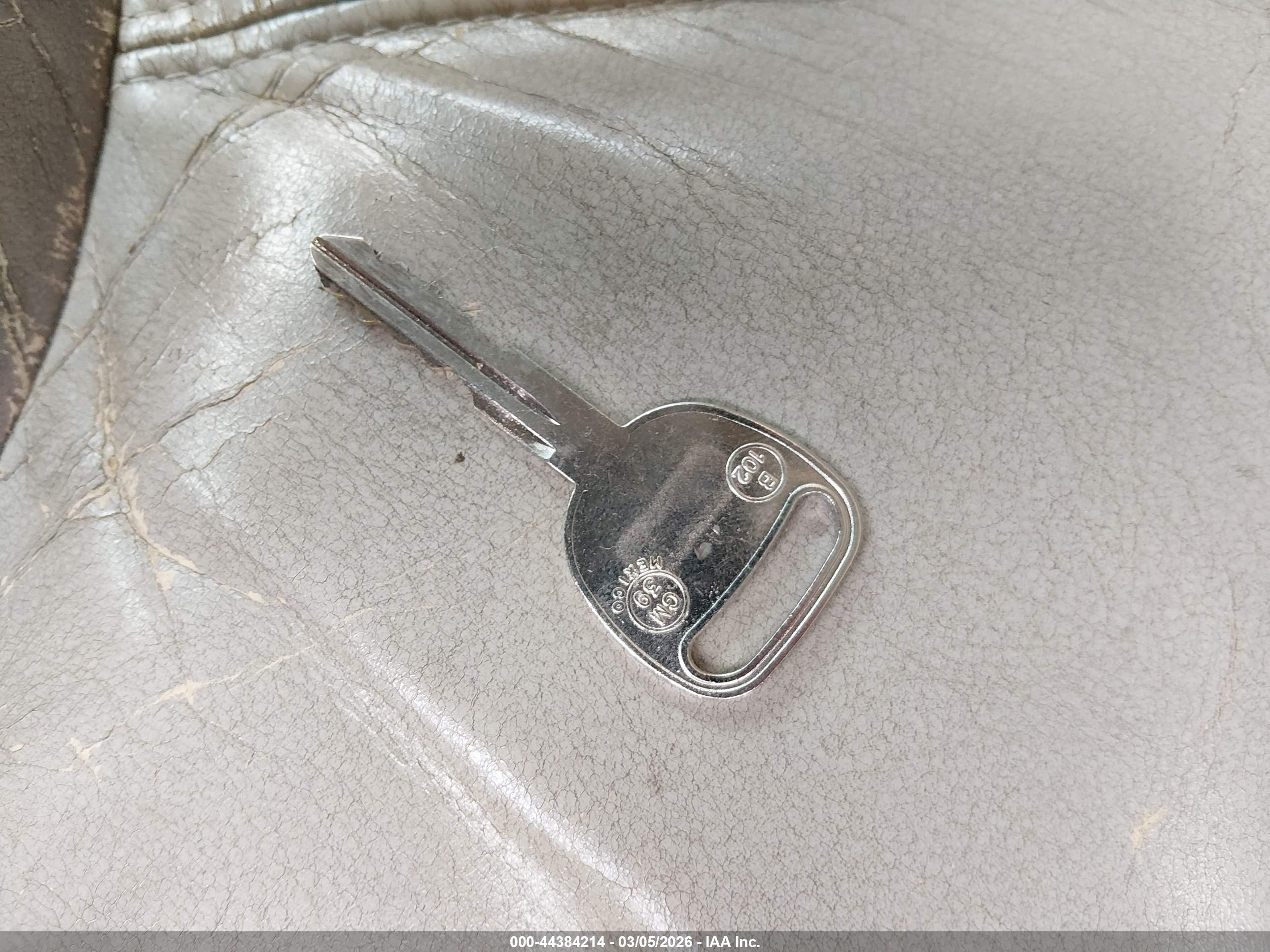GMC SIERRA image 11
