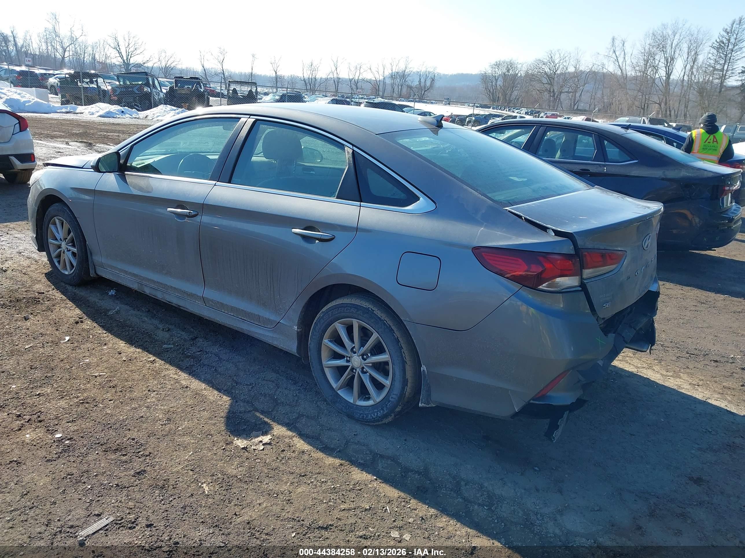 HYUNDAI SONATA image 3
