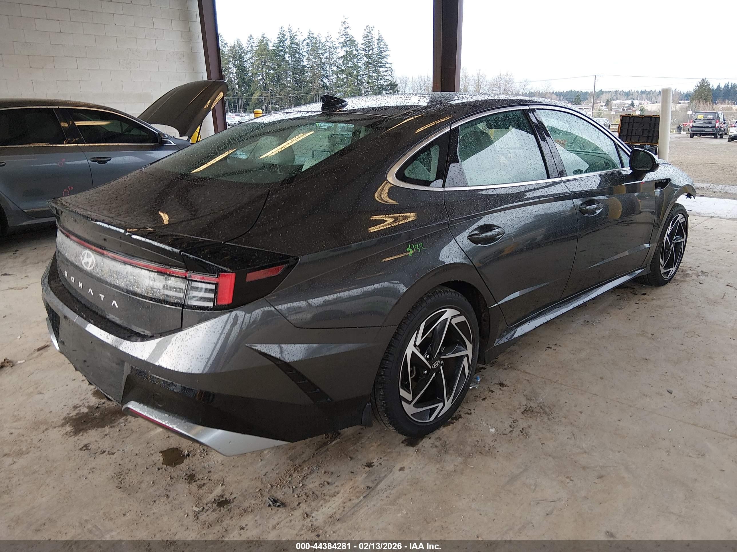 HYUNDAI SONATA image 4