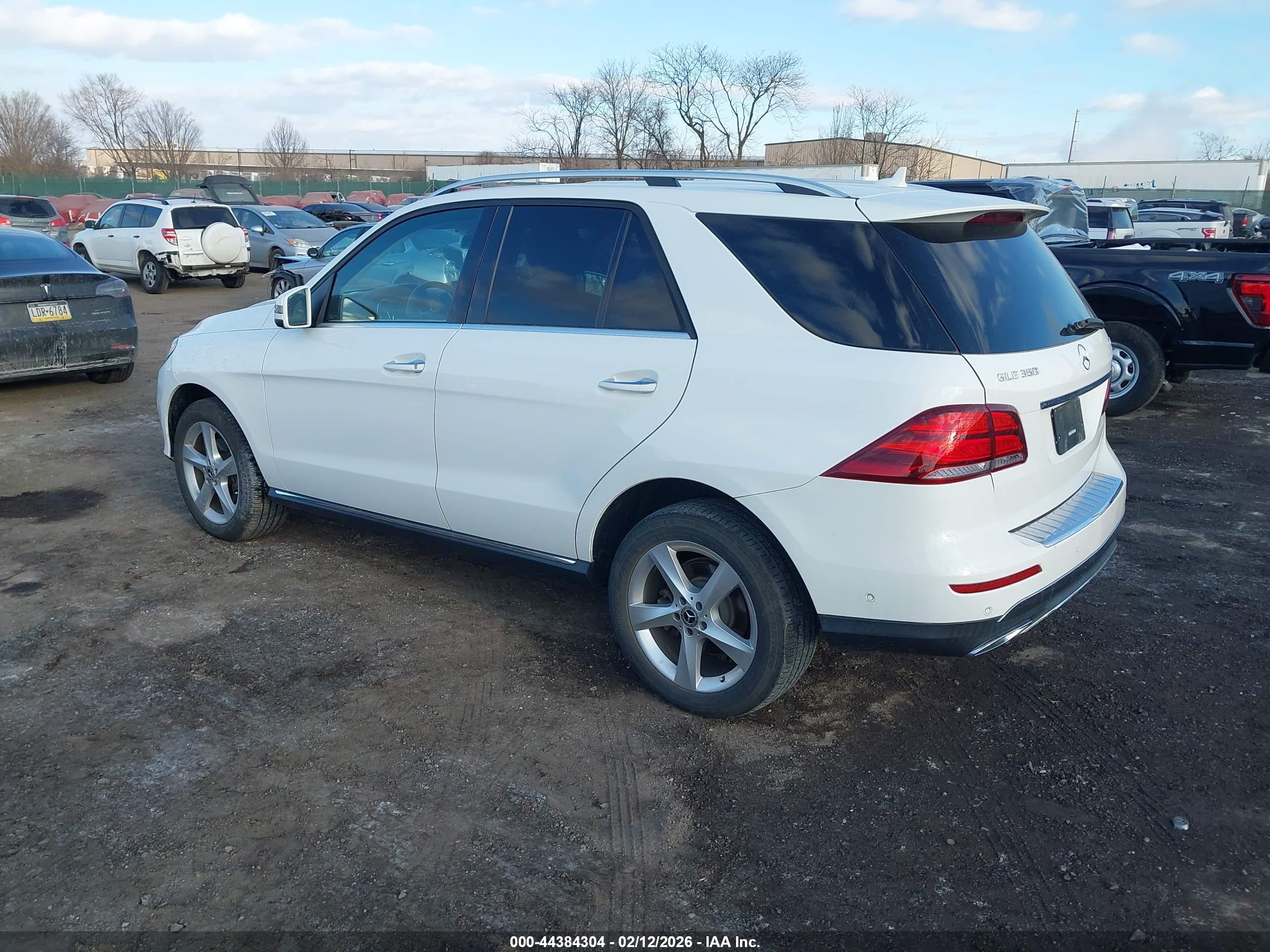 MERCEDES-BENZ GLE image 3