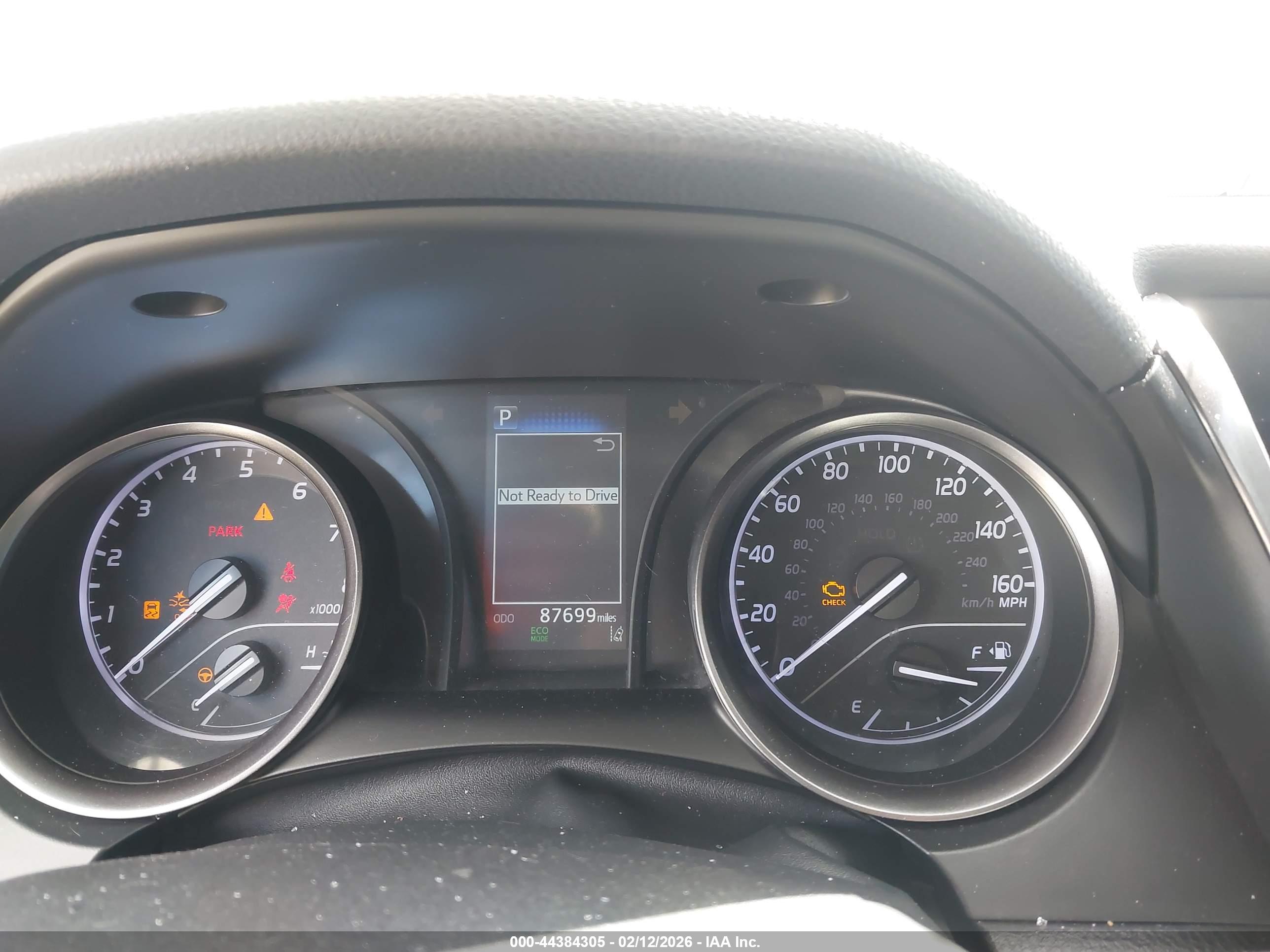 TOYOTA CAMRY image 7