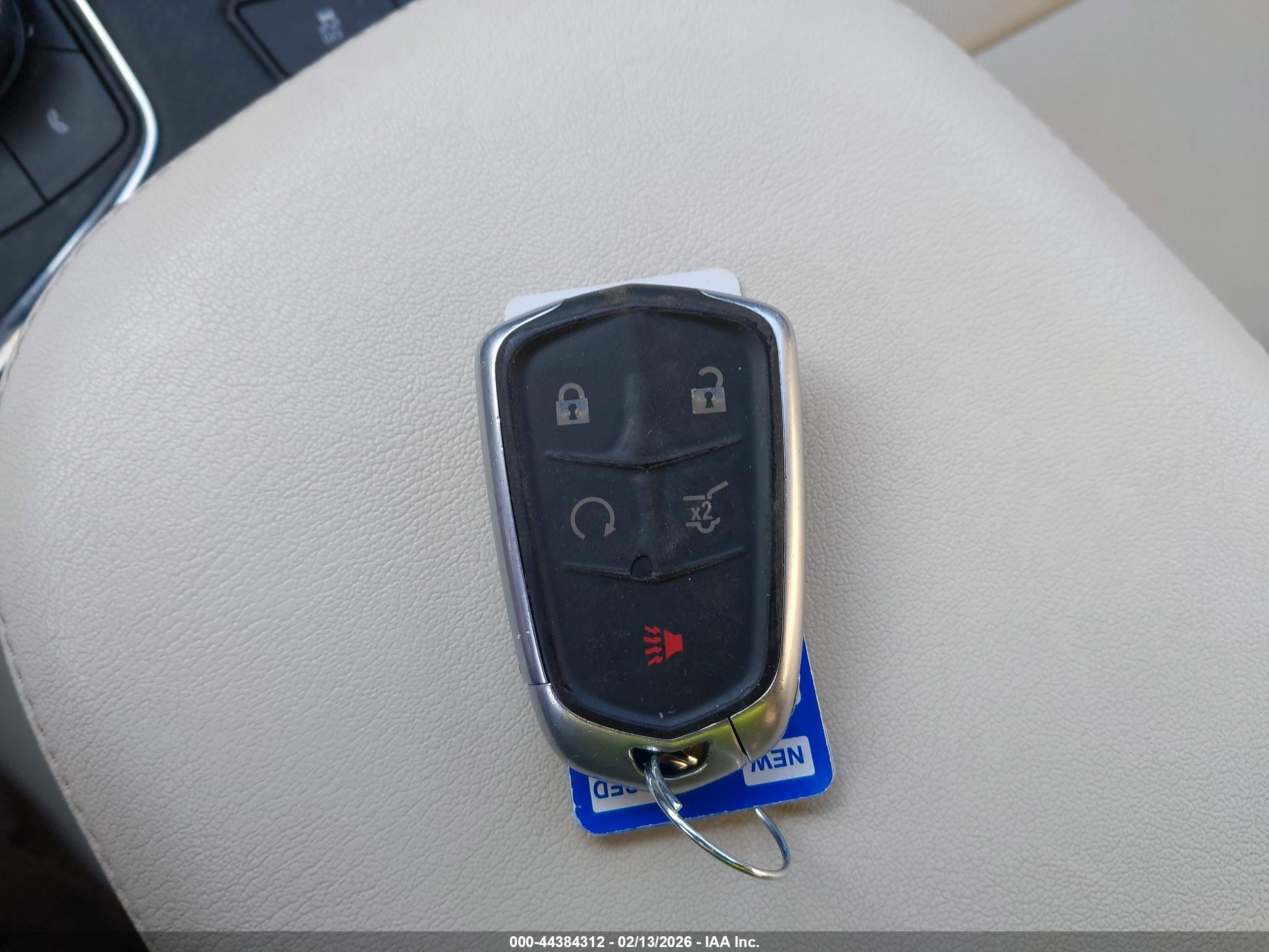 CADILLAC XT6 image 11