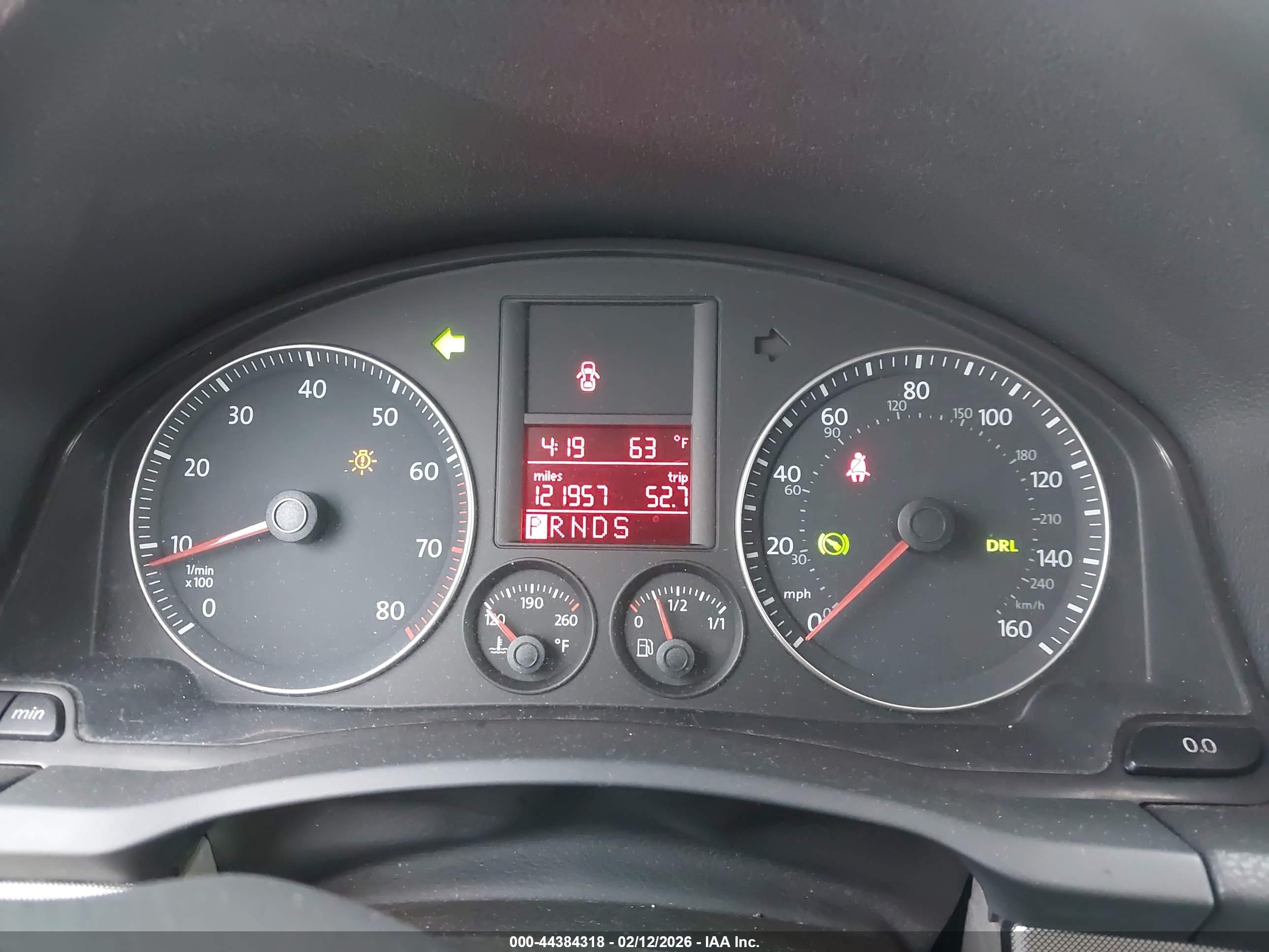 VOLKSWAGEN JETTA image 7