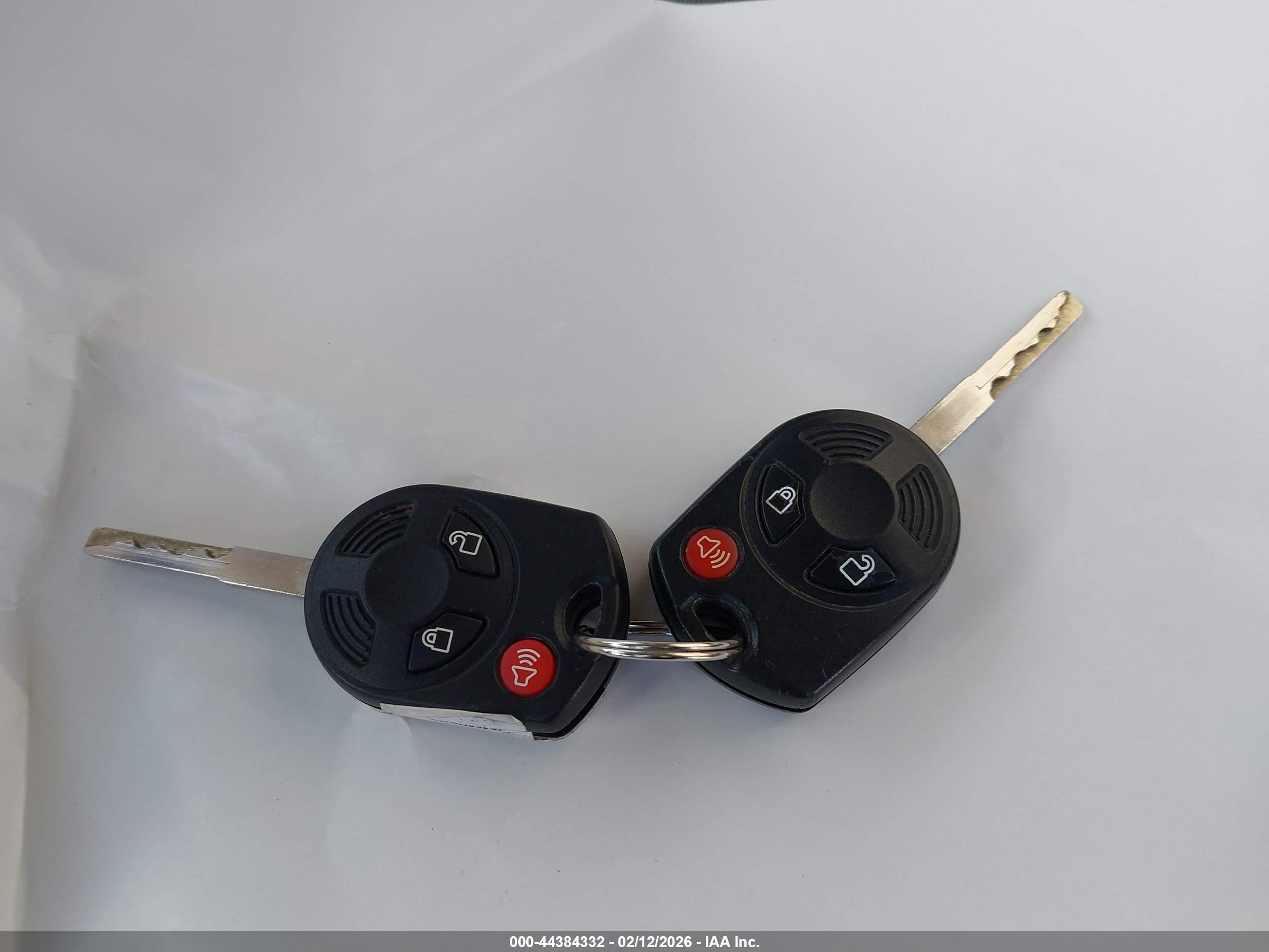 FORD ESCAPE image 11