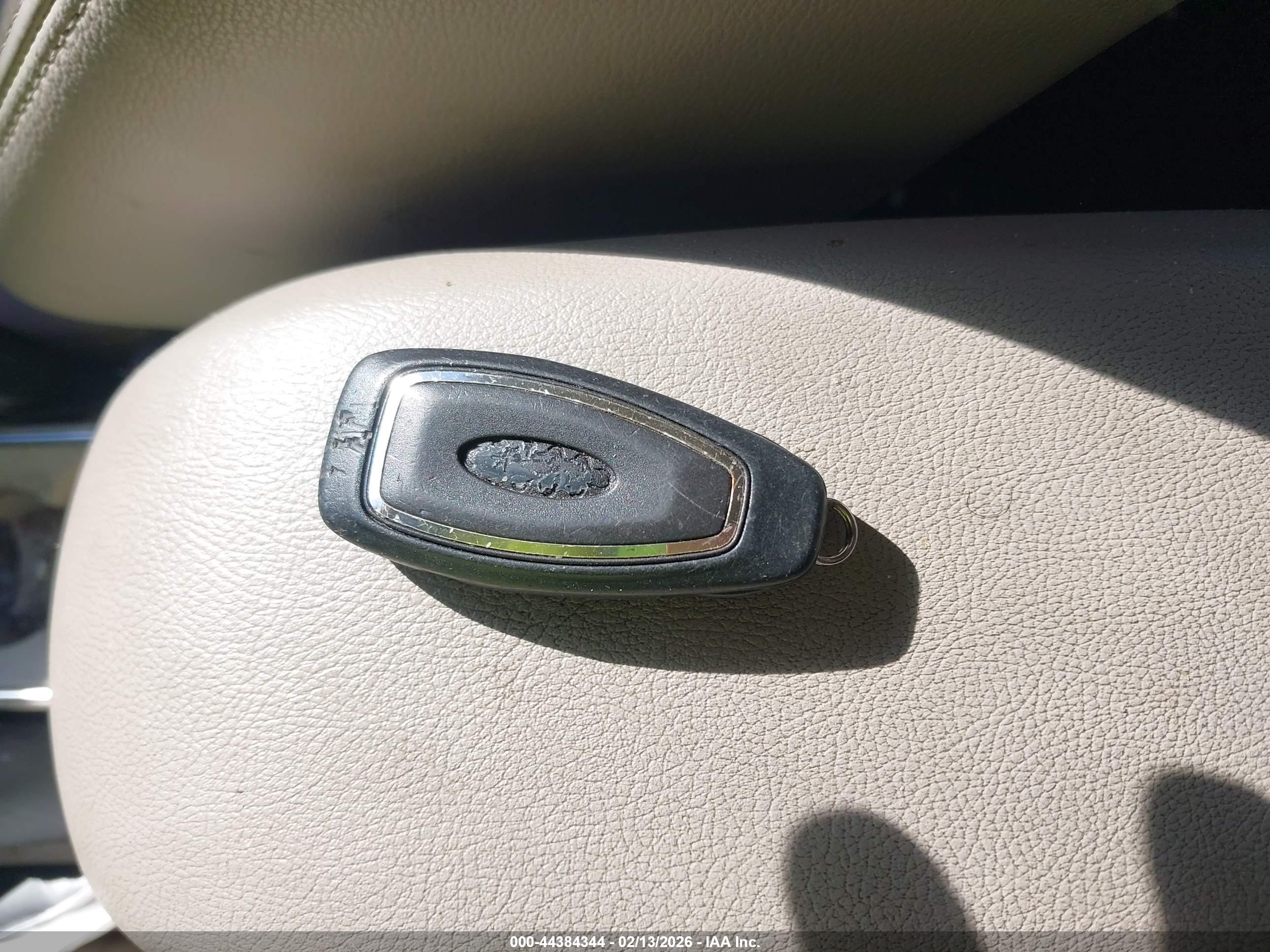 FORD FIESTA image 11