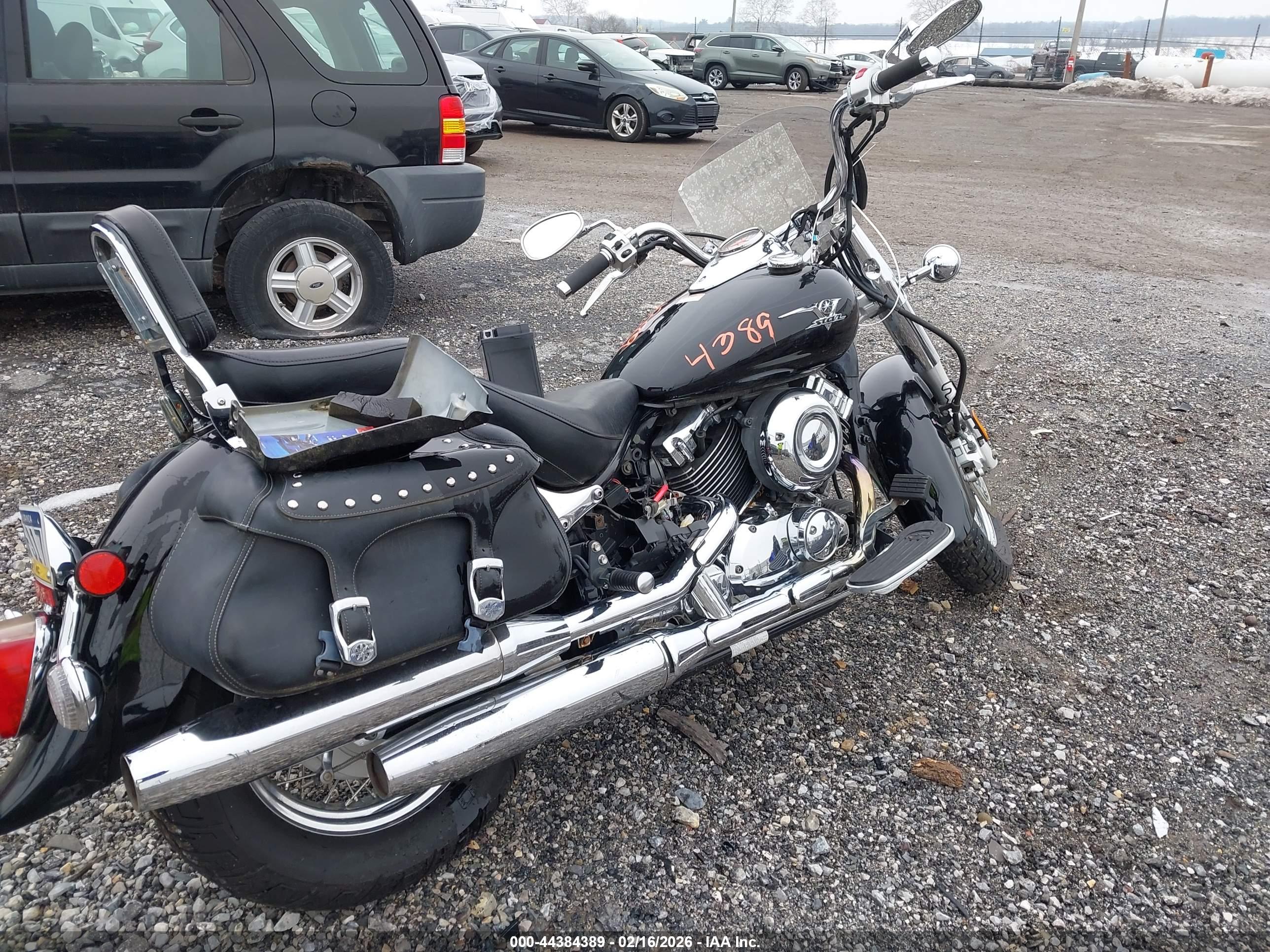 YAMAHA XVS650 image 4