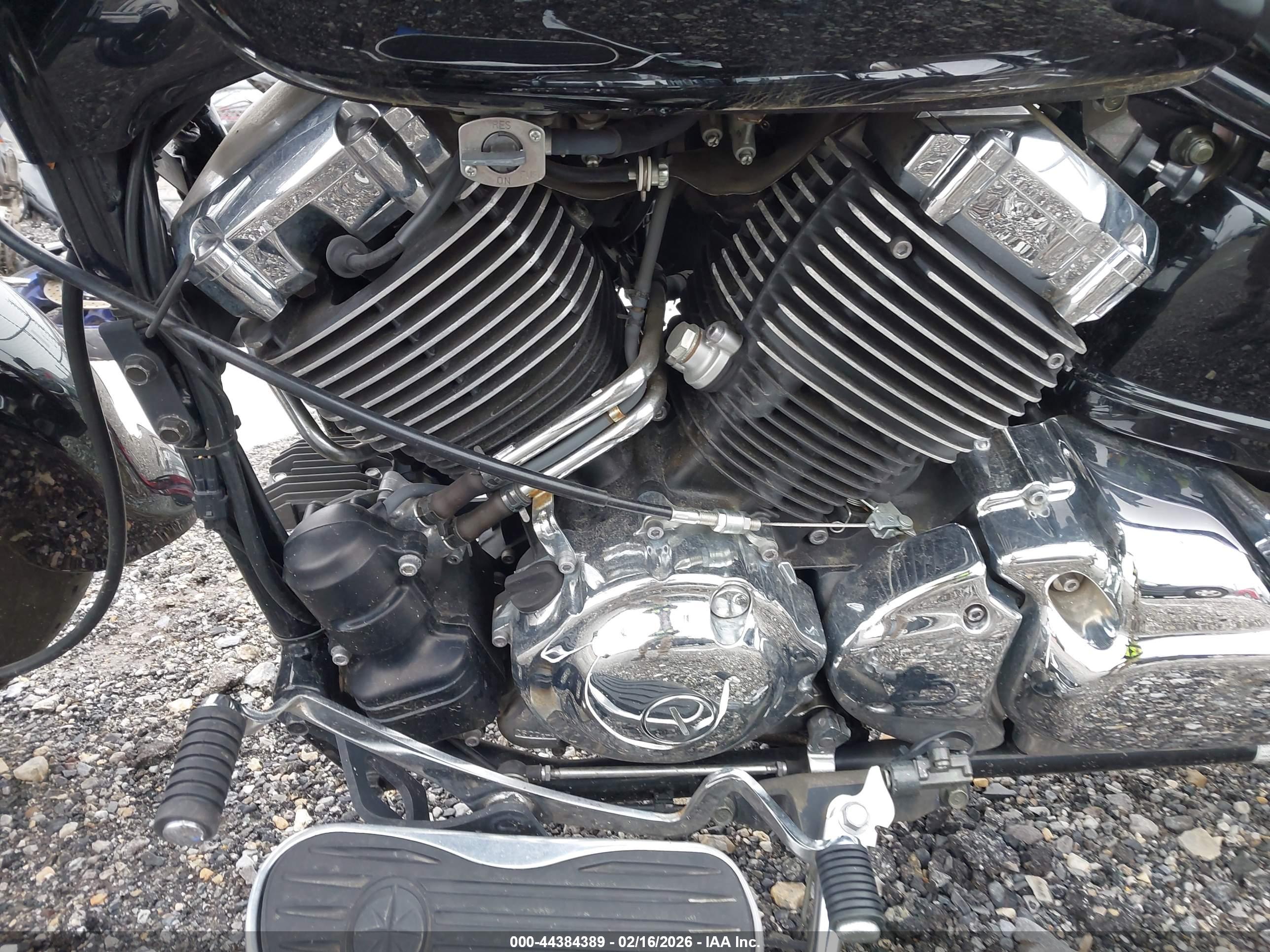 YAMAHA XVS650 image 9