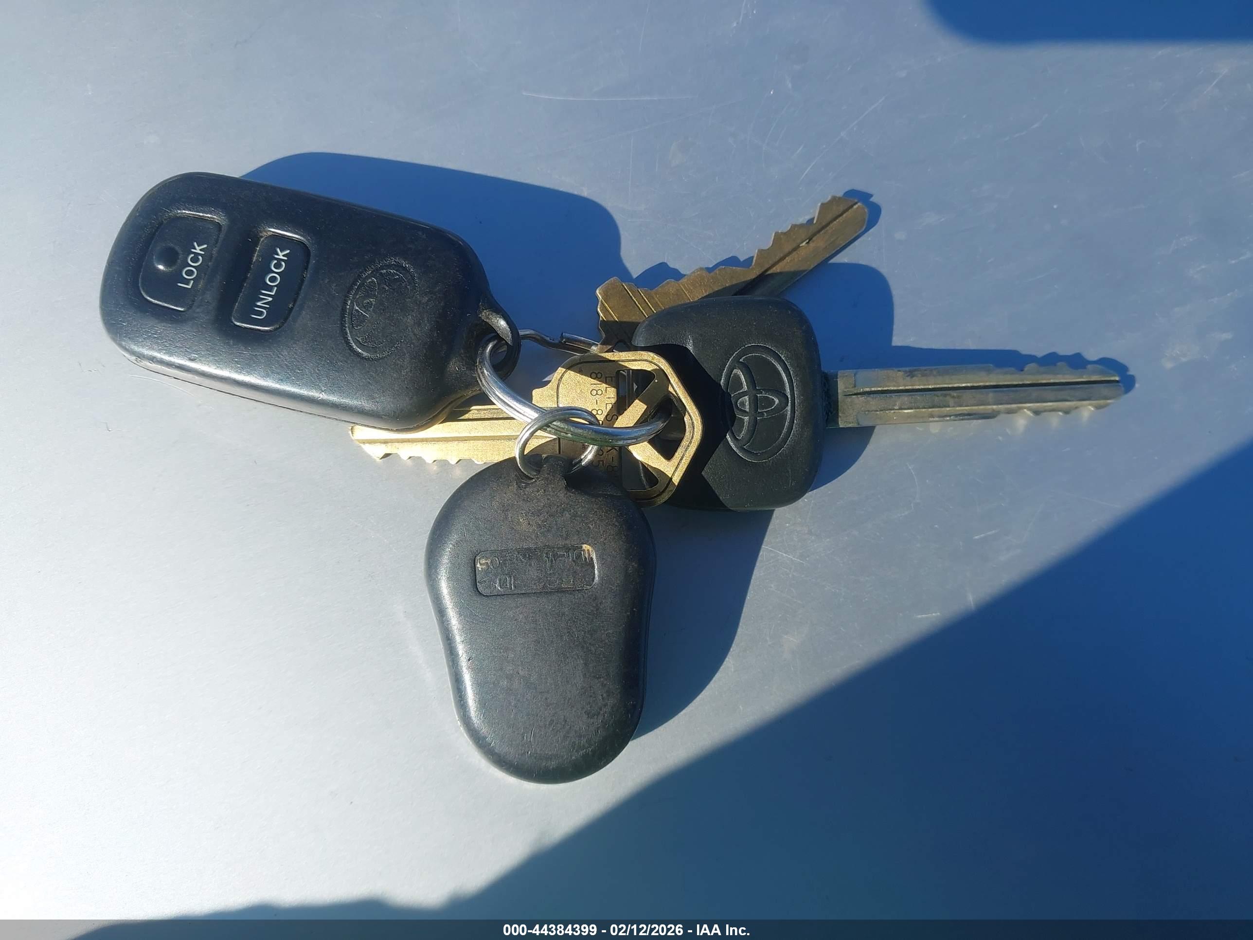 TOYOTA FJ image 11