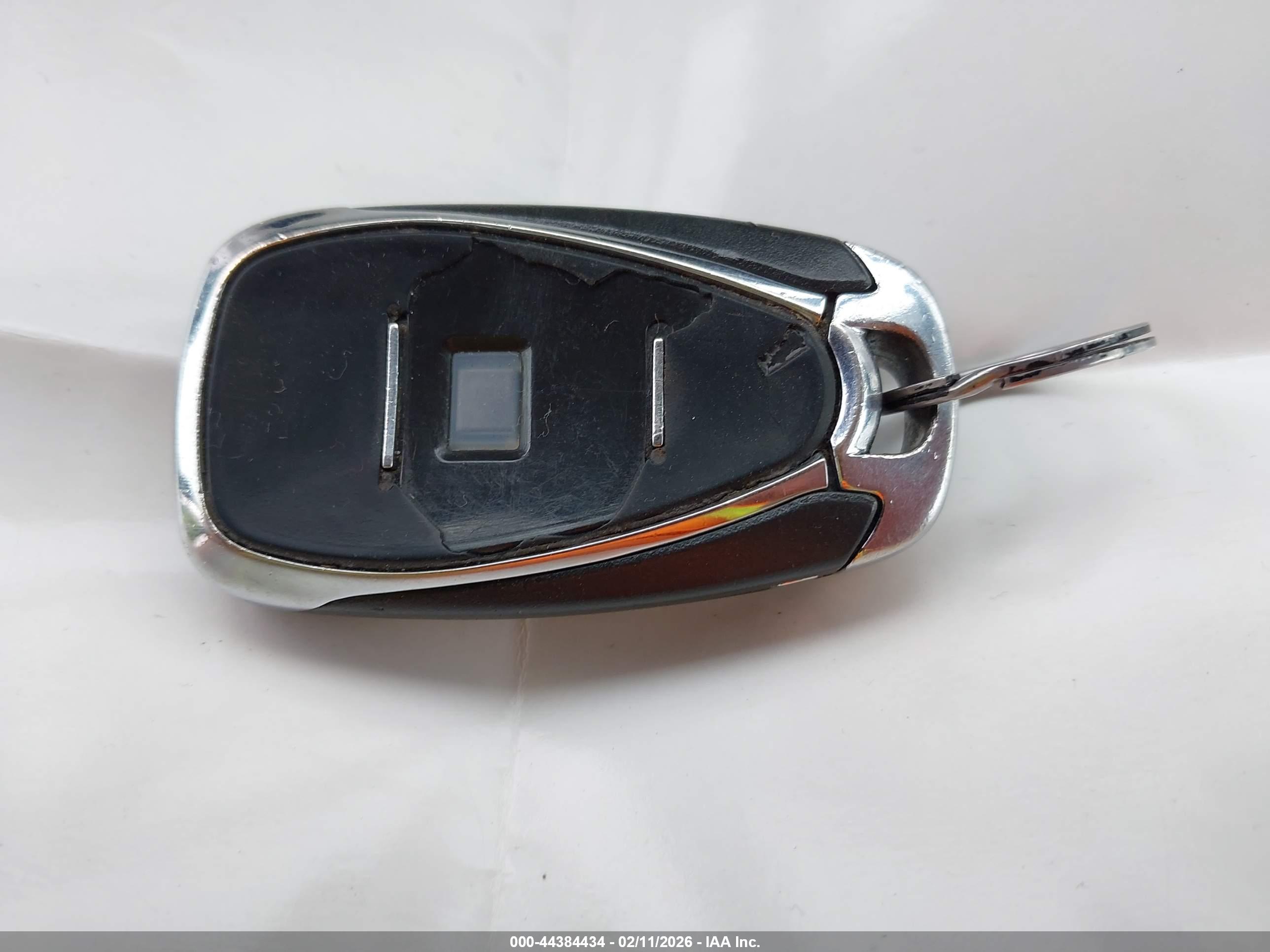 CHEVROLET TRAVERSE image 11