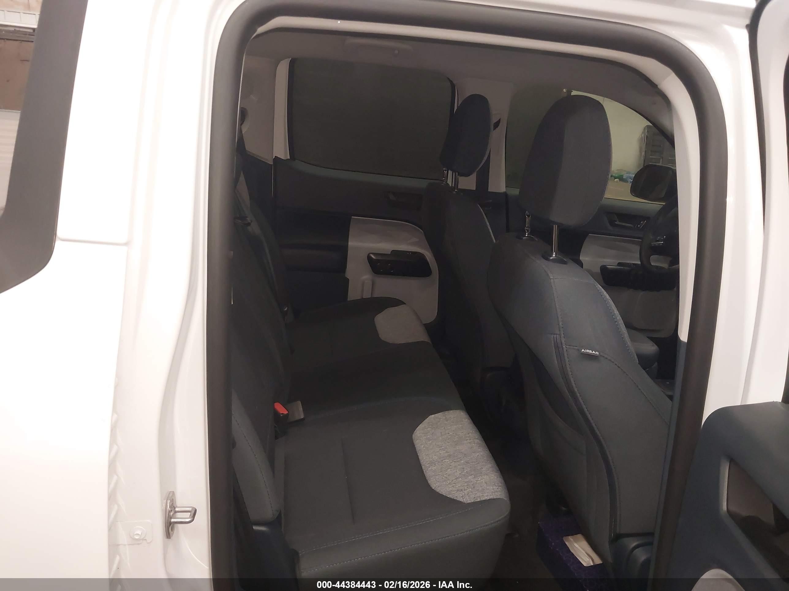 FORD MAVERICK image 8