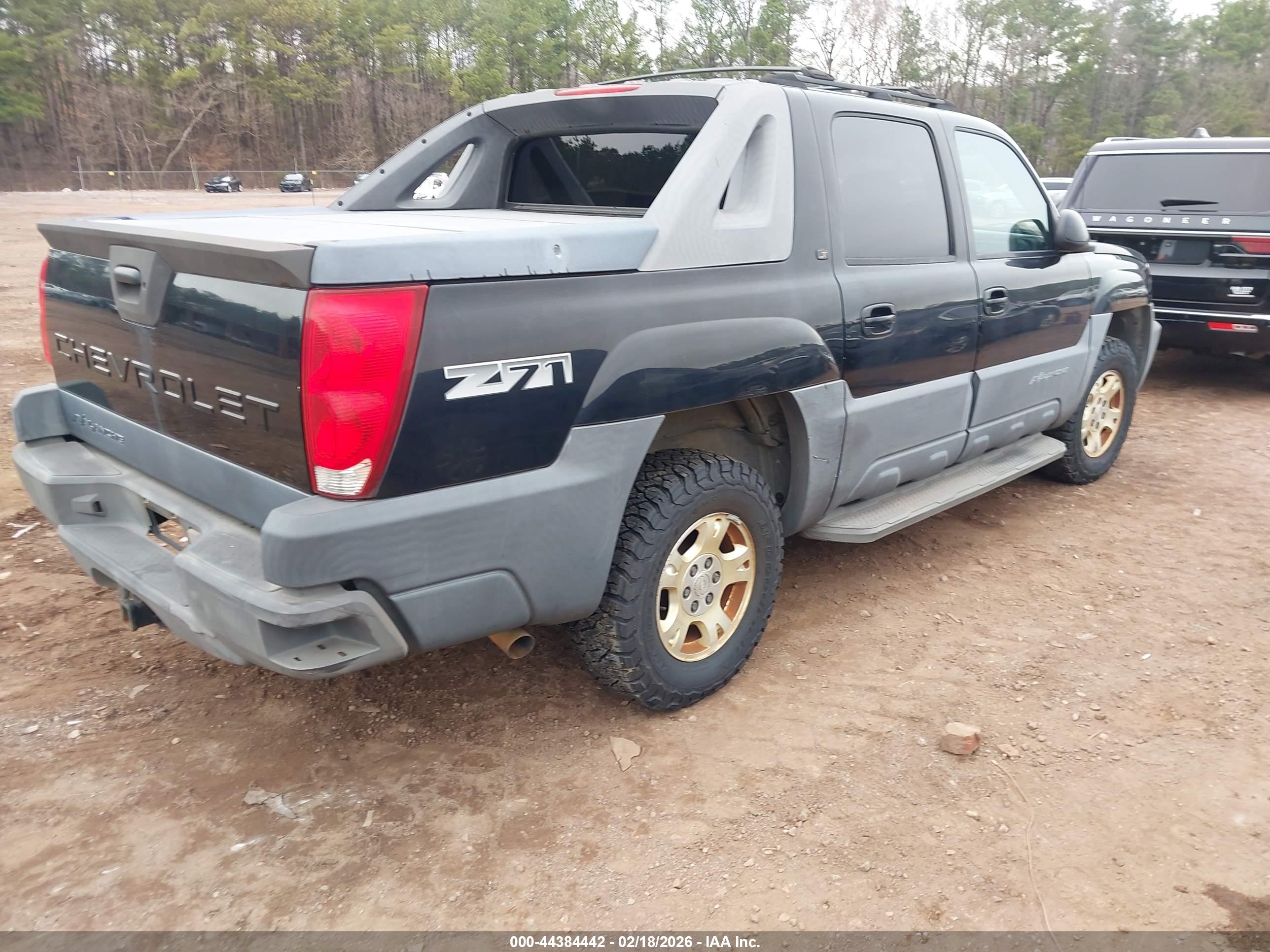 CHEVROLET AVALANCHE image 4