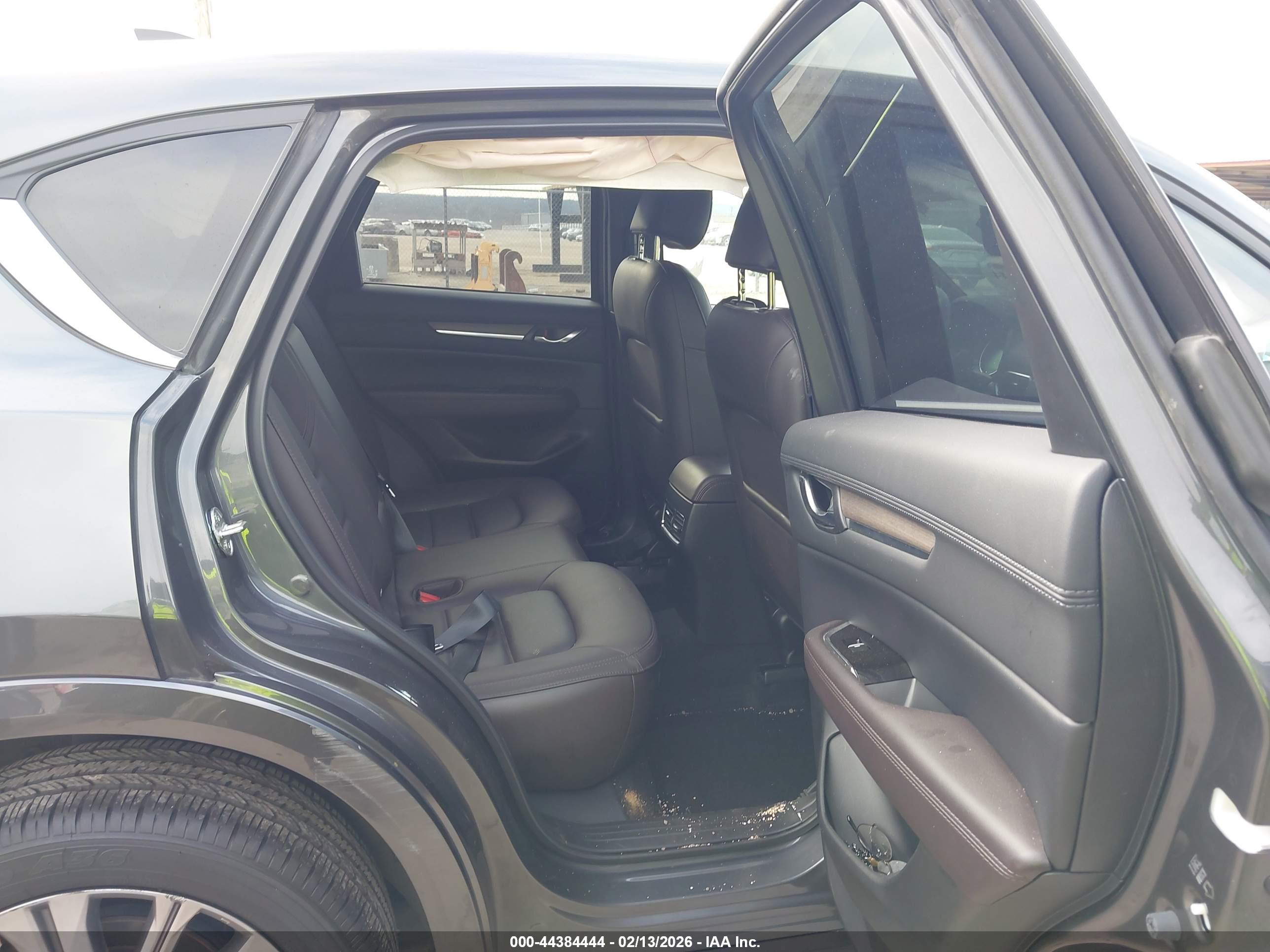MAZDA CX-5 image 8