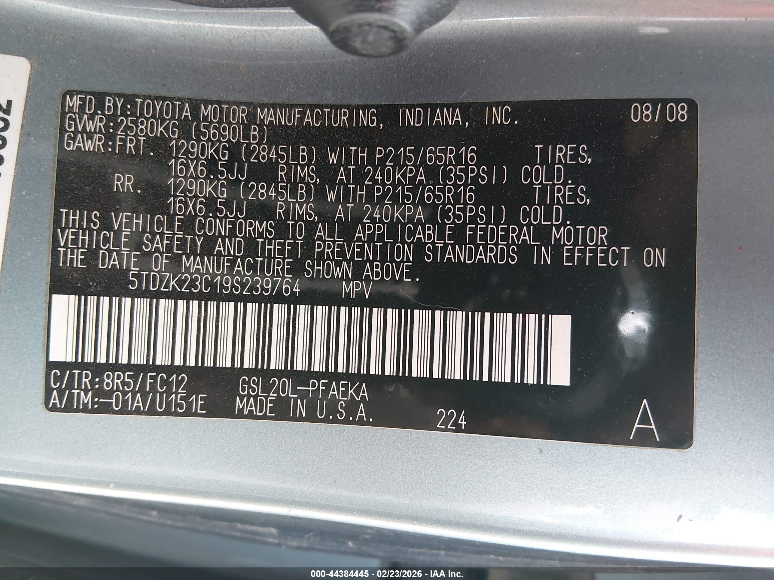 TOYOTA SIENNA image 9