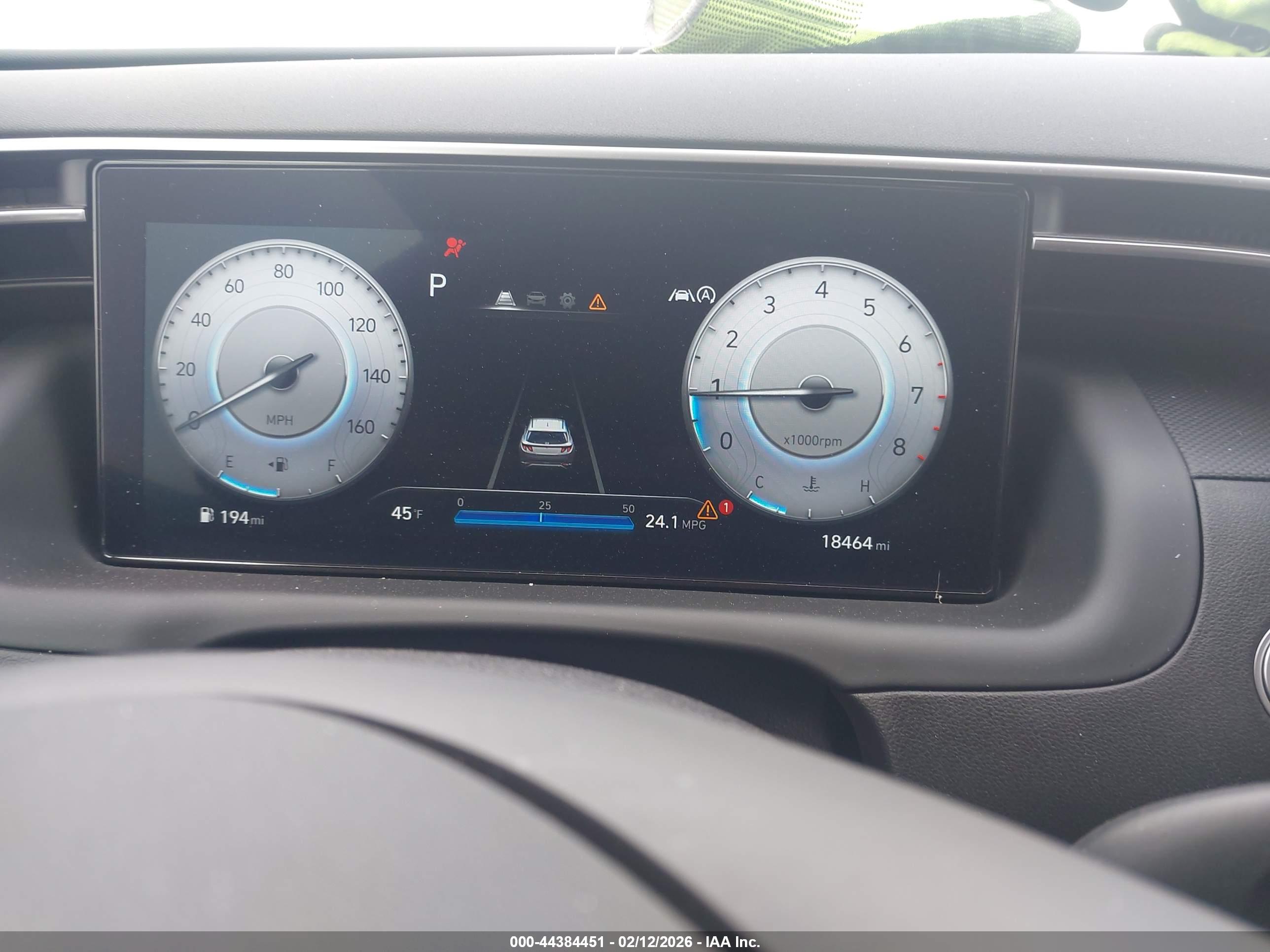 HYUNDAI TUCSON image 7