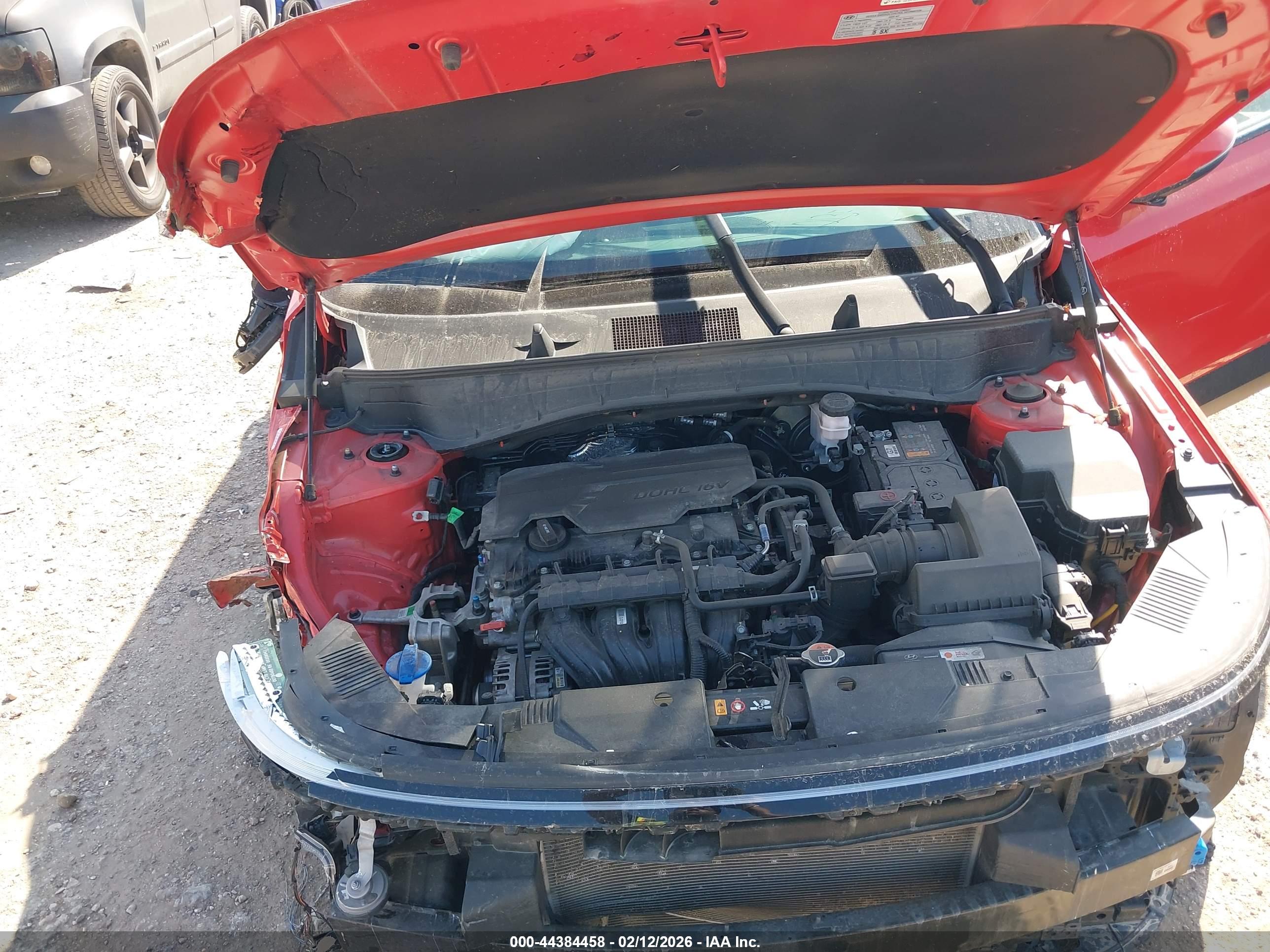 HYUNDAI KONA image 10