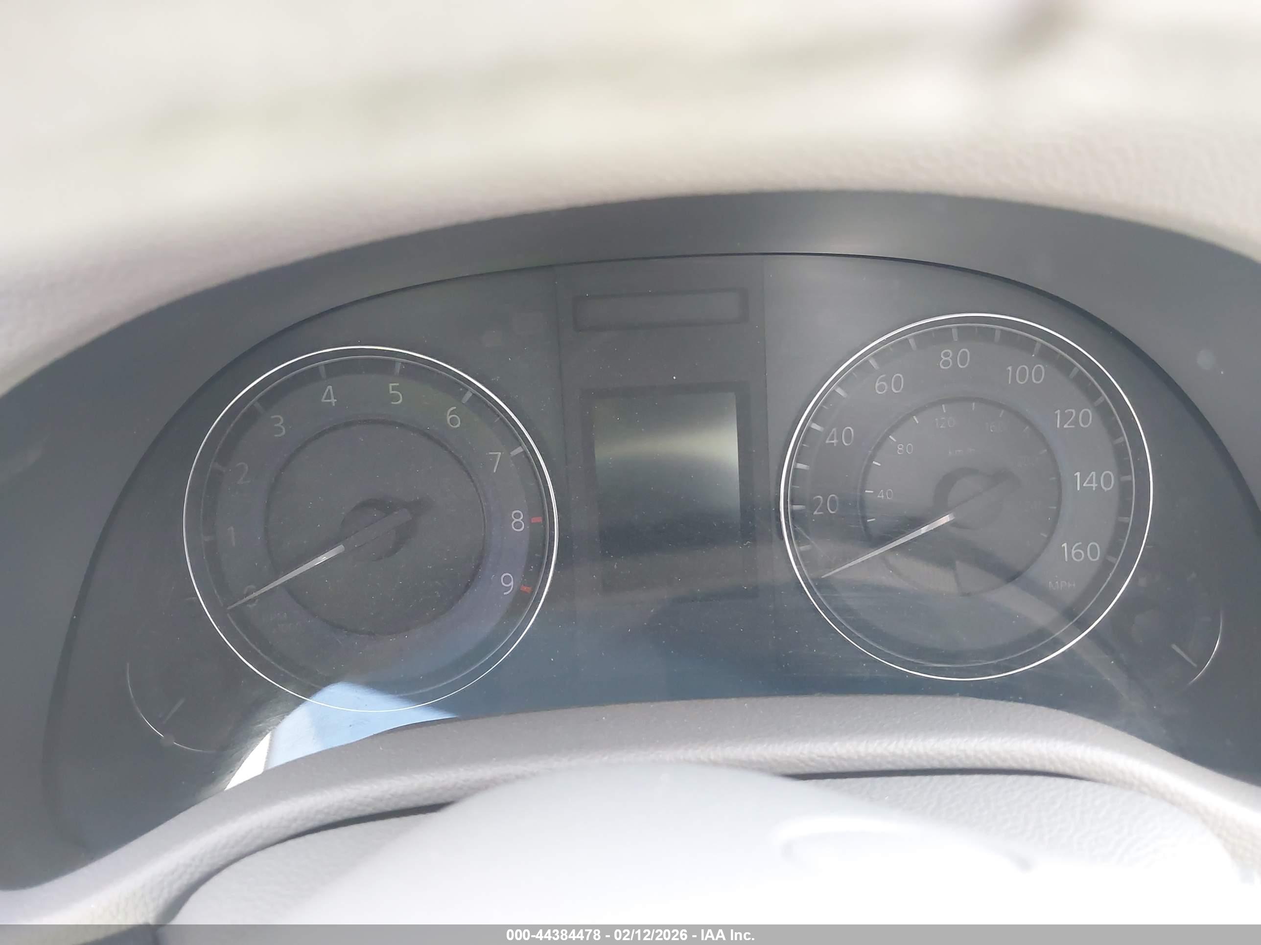 INFINITI G37 image 7