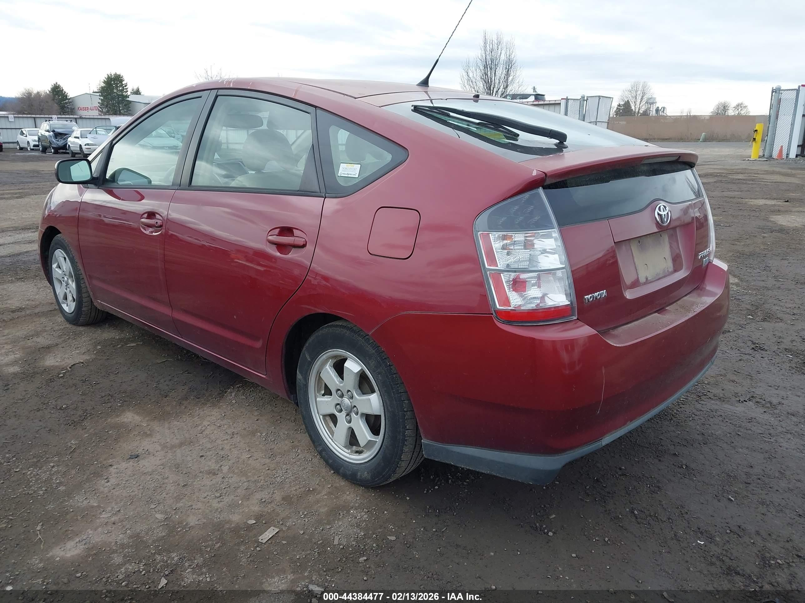 TOYOTA PRIUS image 3
