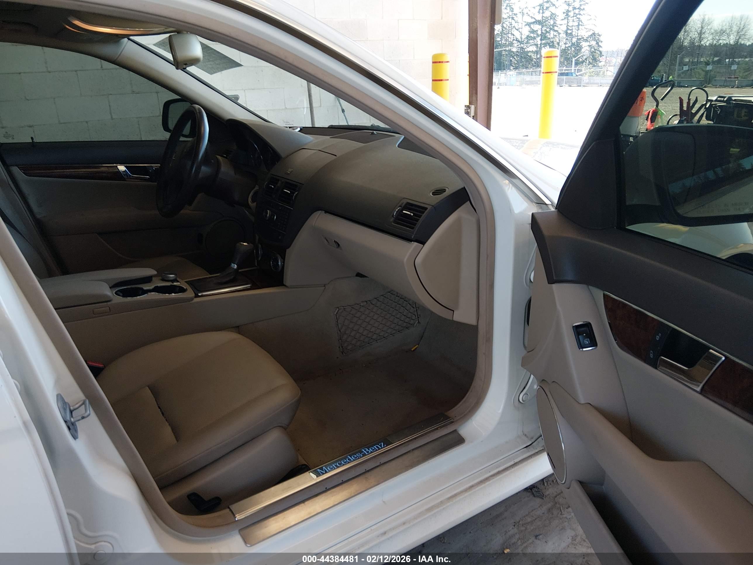 MERCEDES-BENZ C image 5