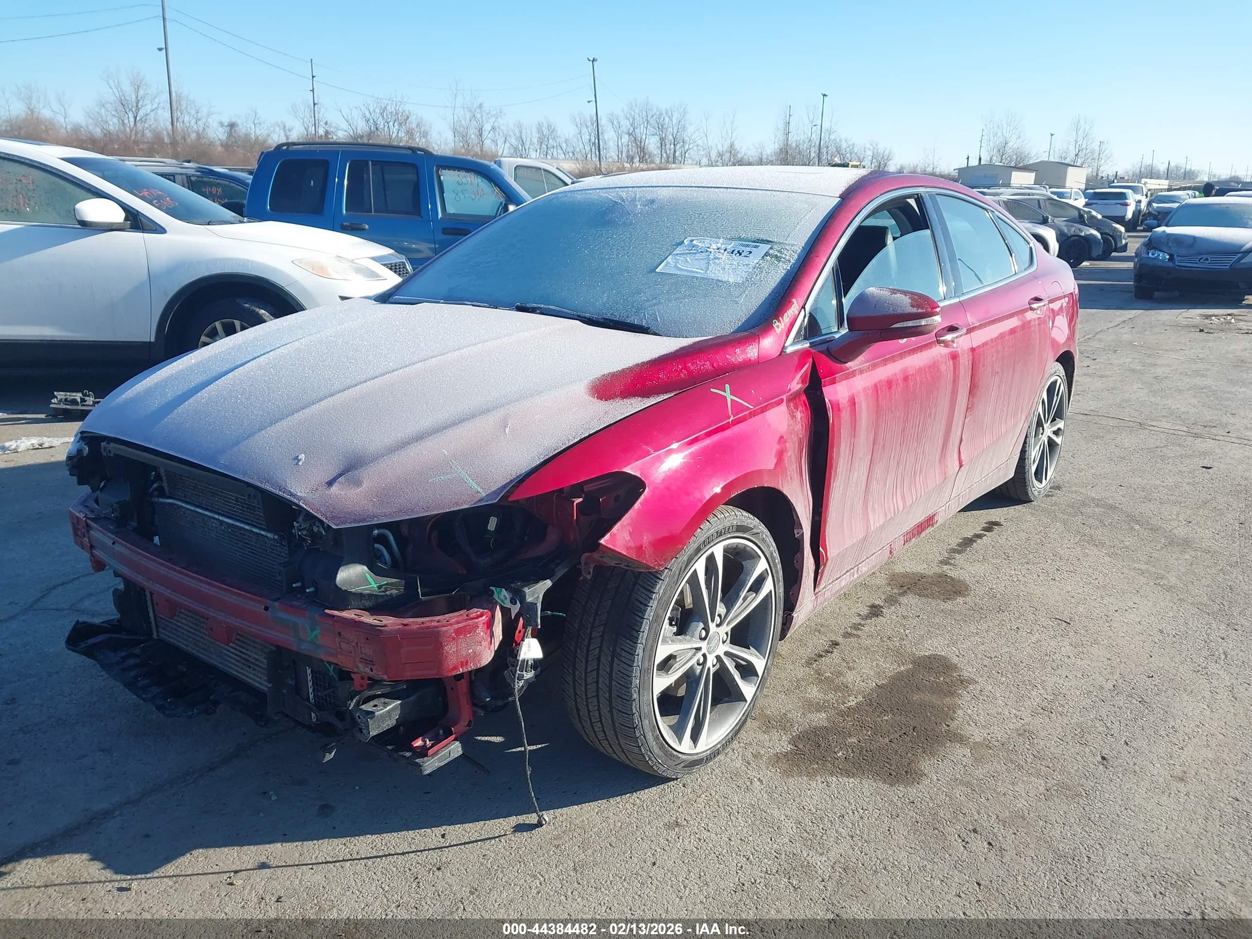 FORD FUSION image 2