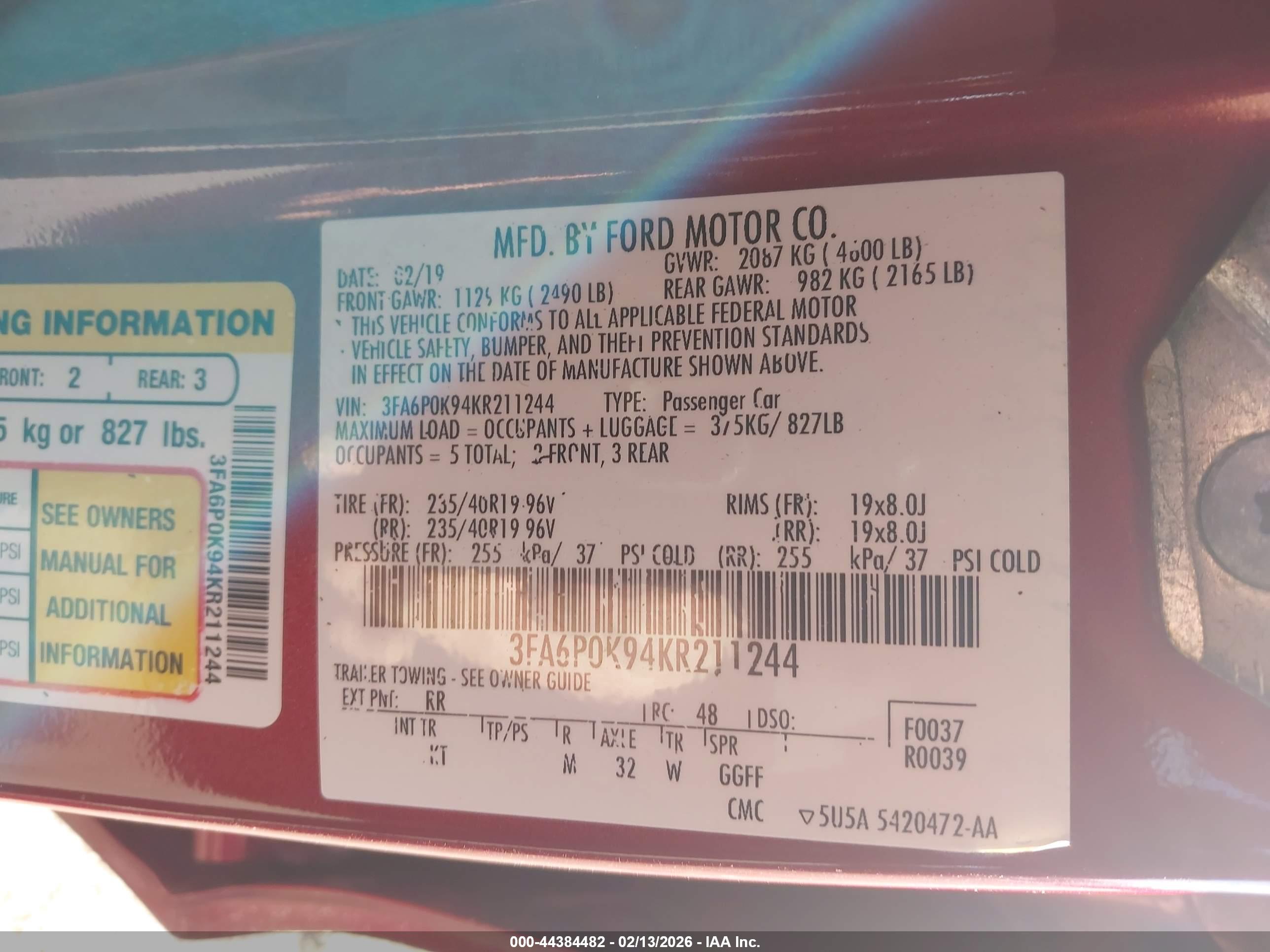 FORD FUSION image 9