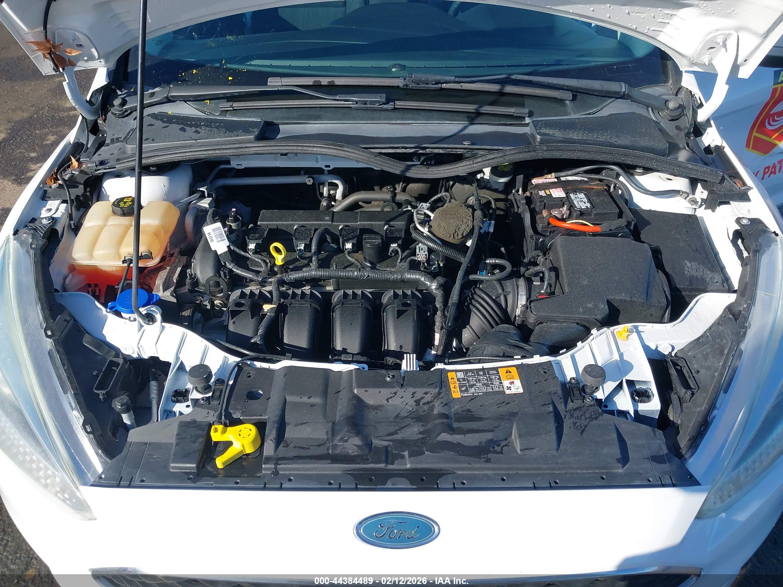 FORD FOCUS image 10