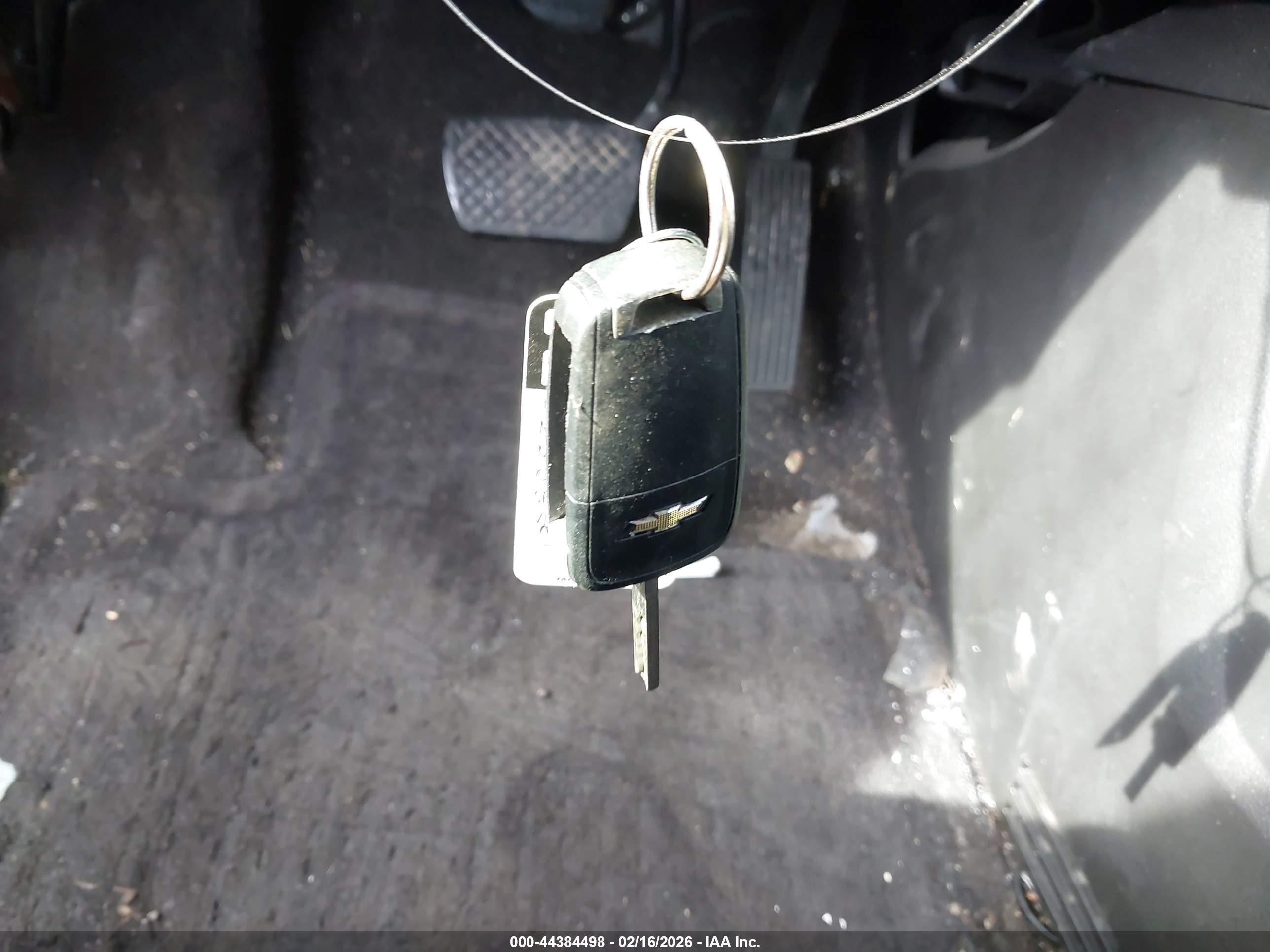 CHEVROLET EQUINOX image 11
