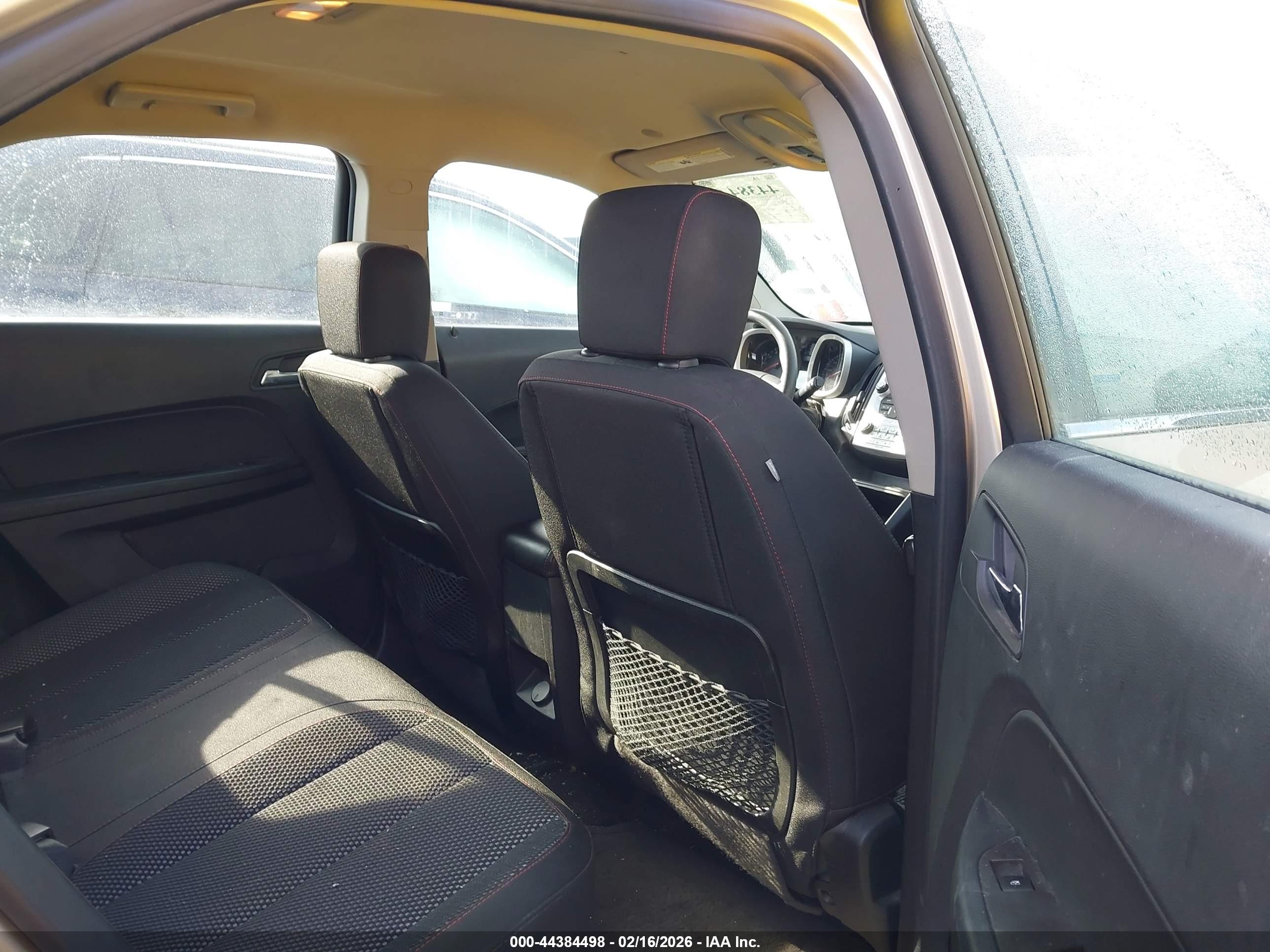 CHEVROLET EQUINOX image 8
