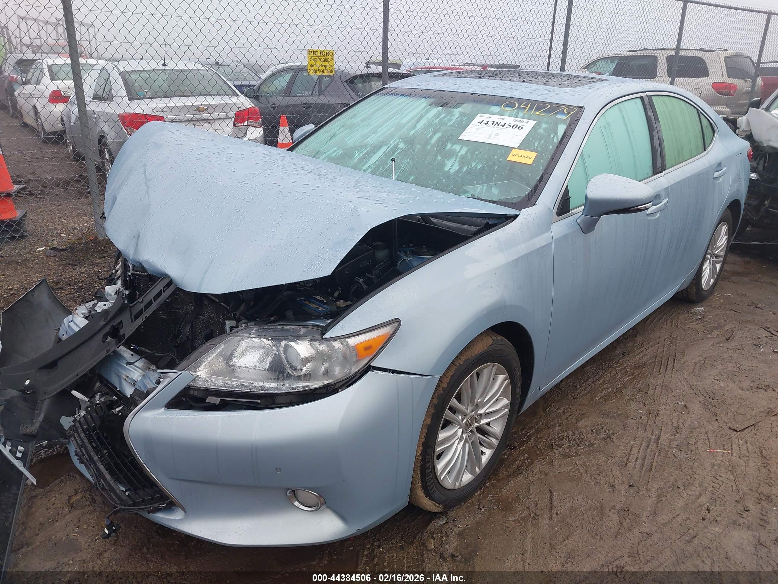 LEXUS ES image 2