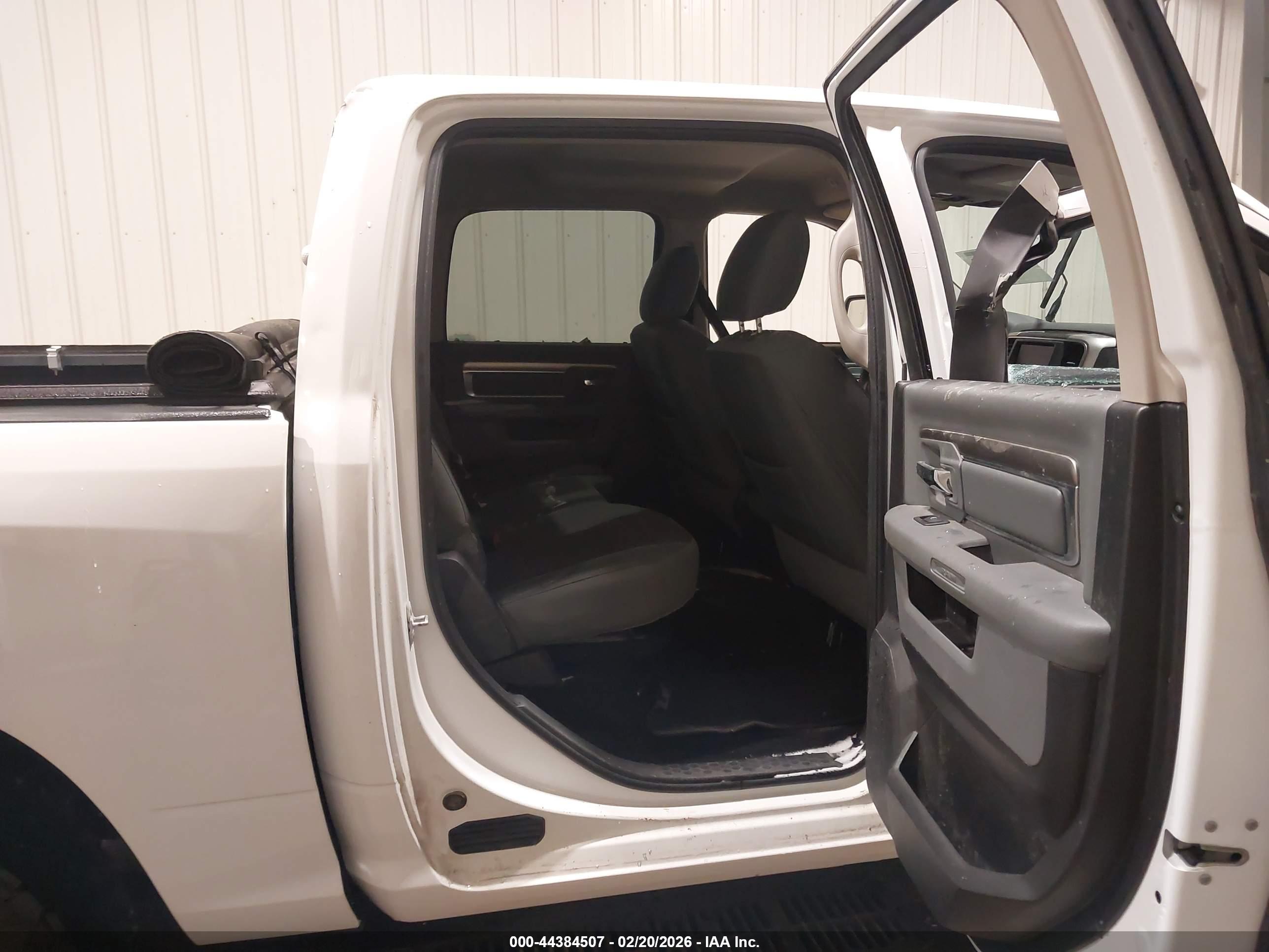 RAM 1500 image 8