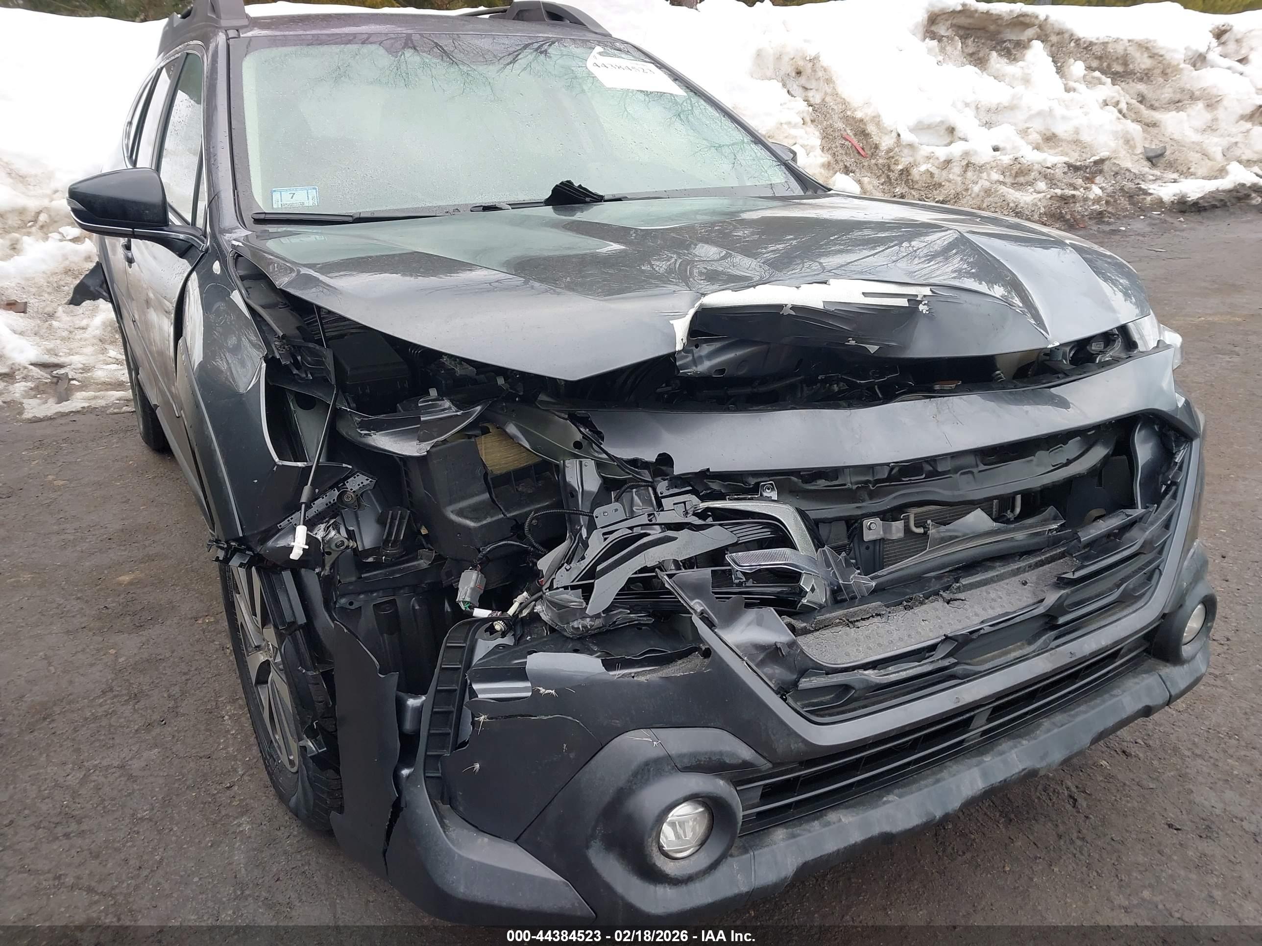 SUBARU OUTBACK image 6