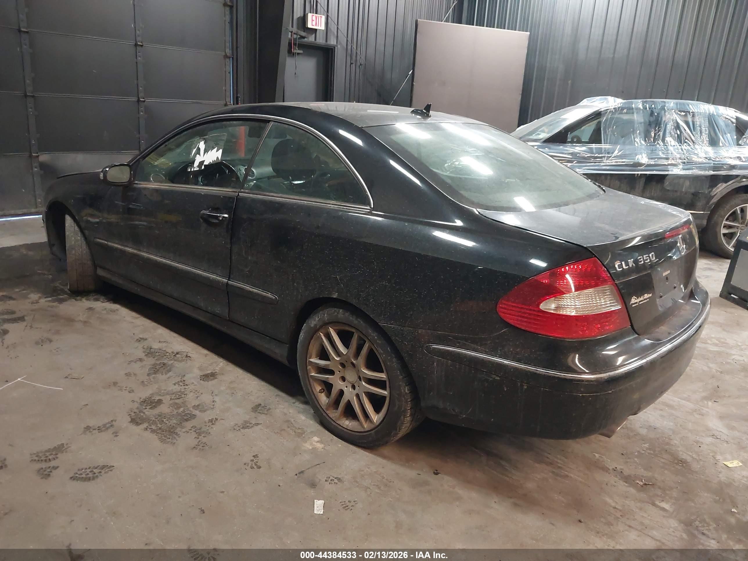MERCEDES-BENZ CLK image 3
