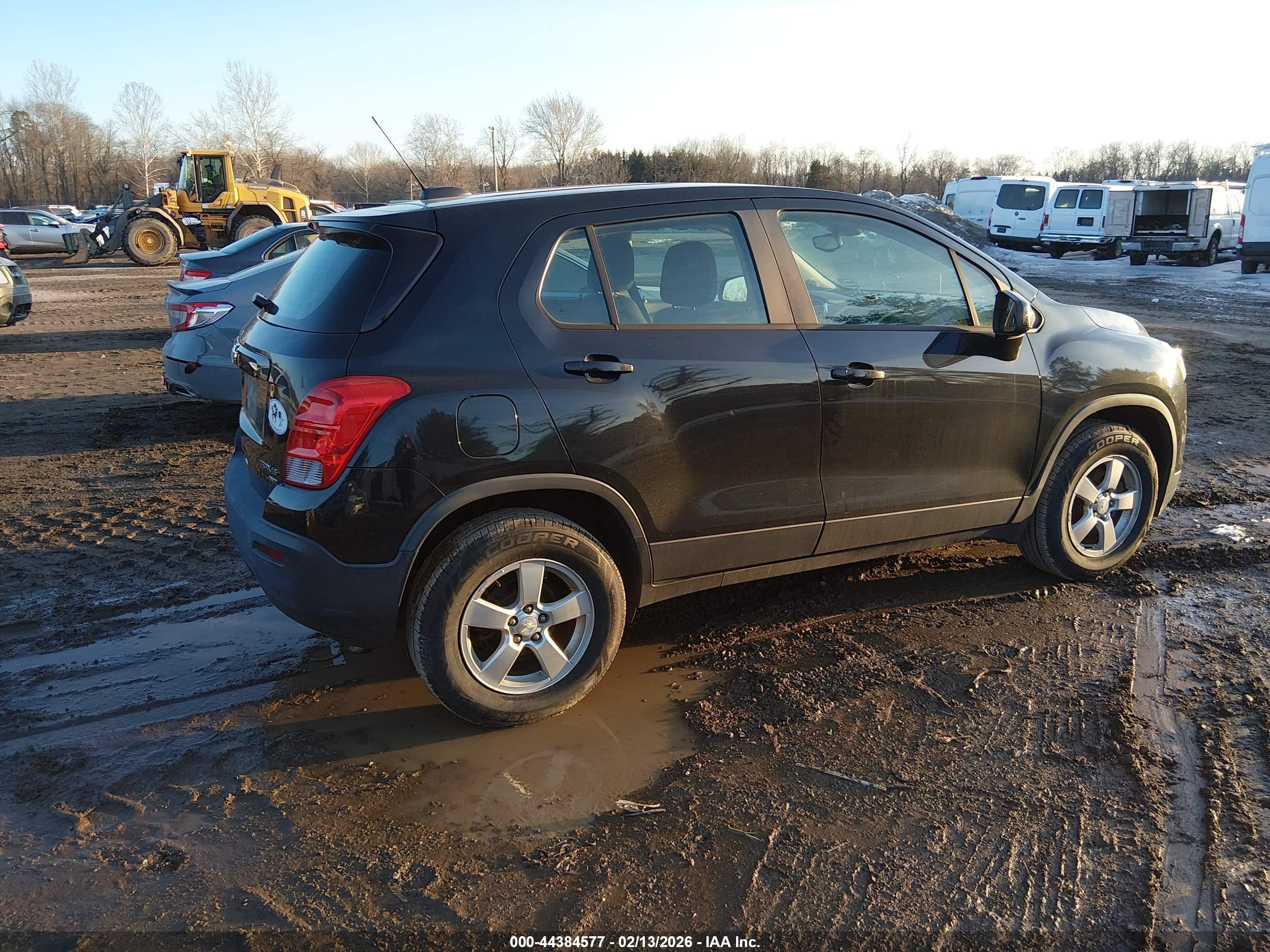 CHEVROLET TRAX image 4
