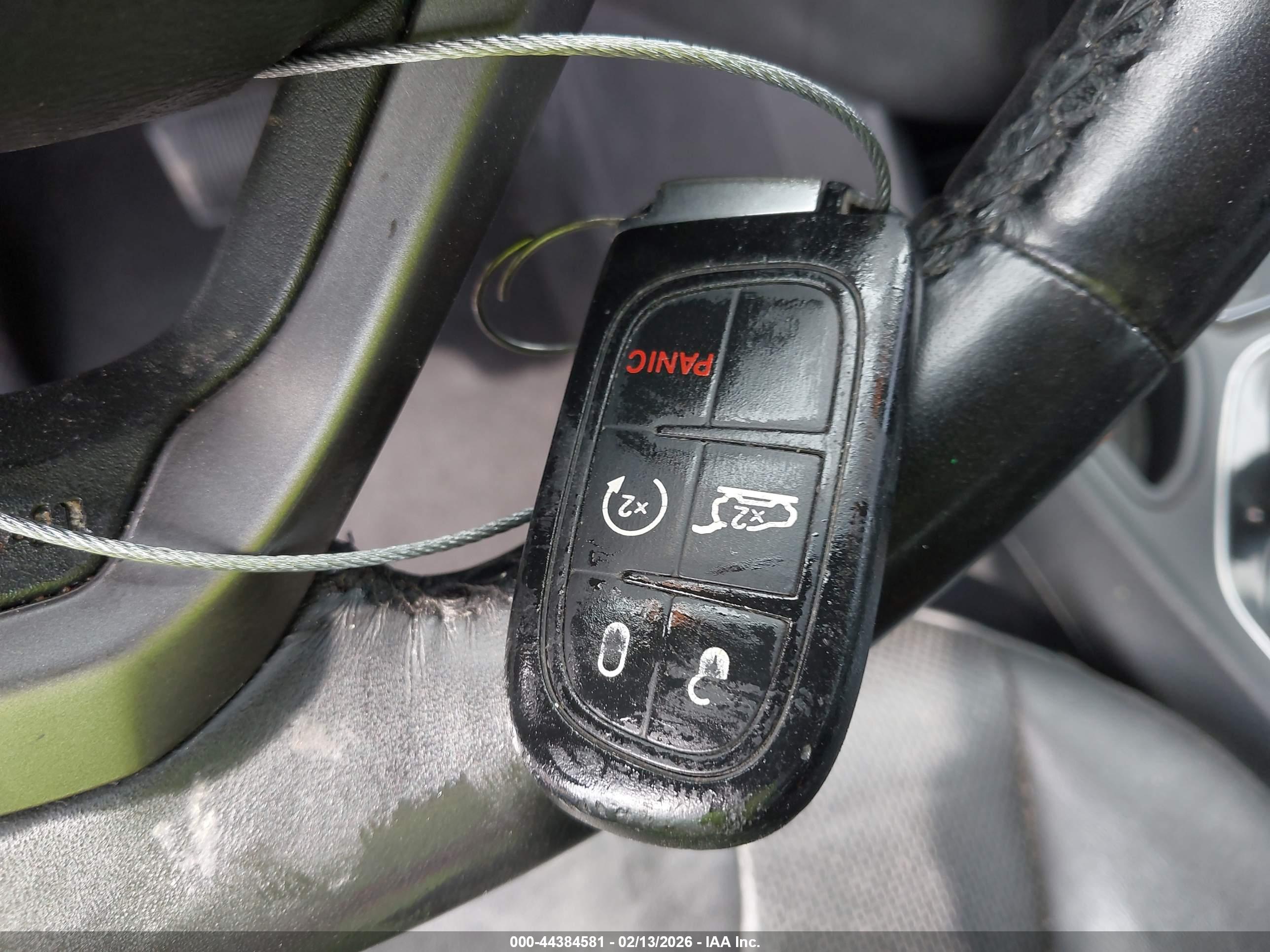 JEEP CHEROKEE image 11