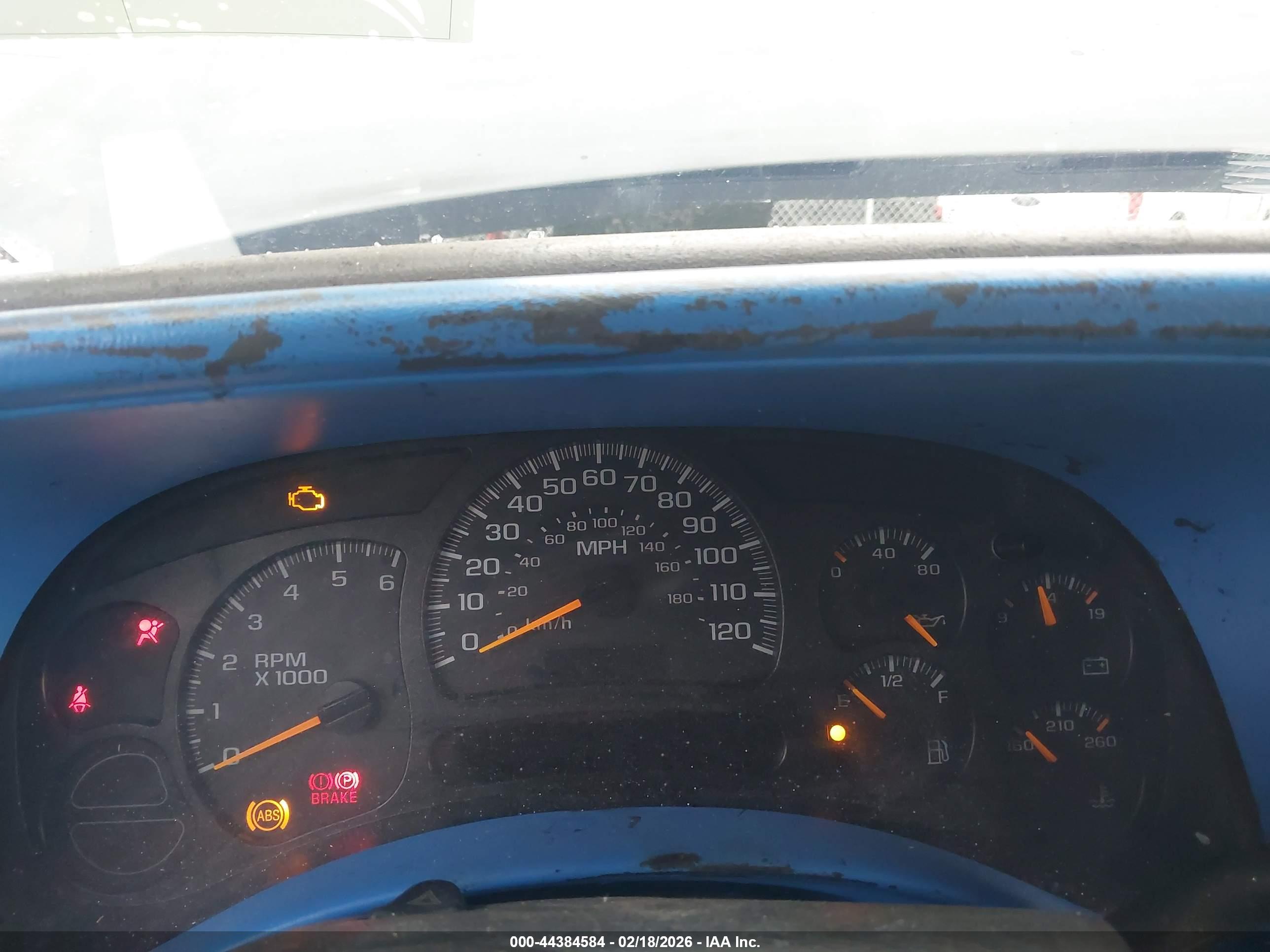 CHEVROLET SILVERADO image 7