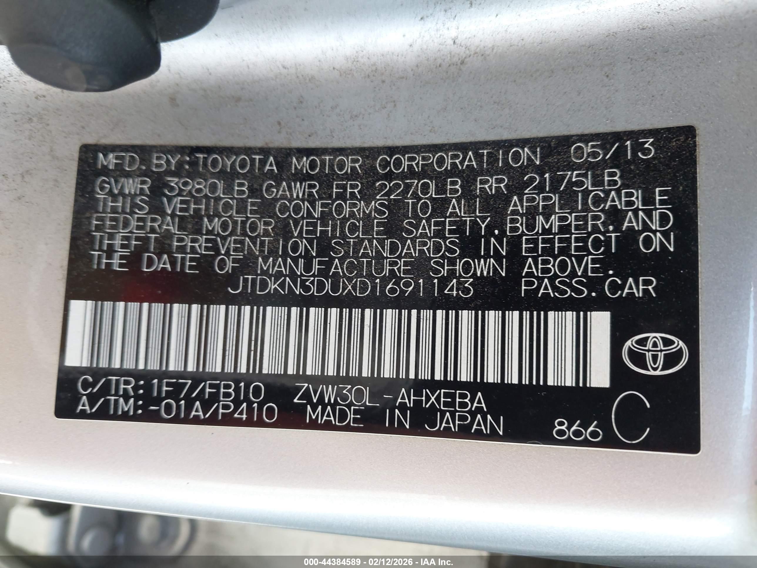 TOYOTA PRIUS image 9