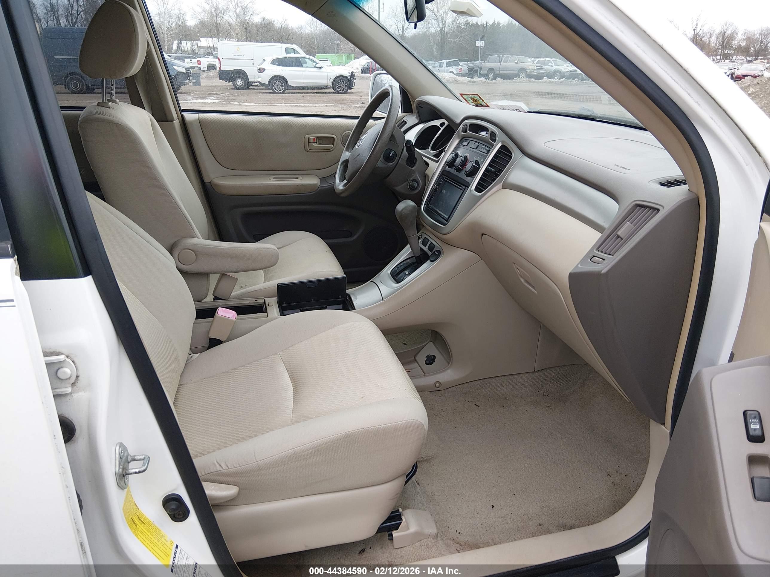 TOYOTA HIGHLANDER image 5