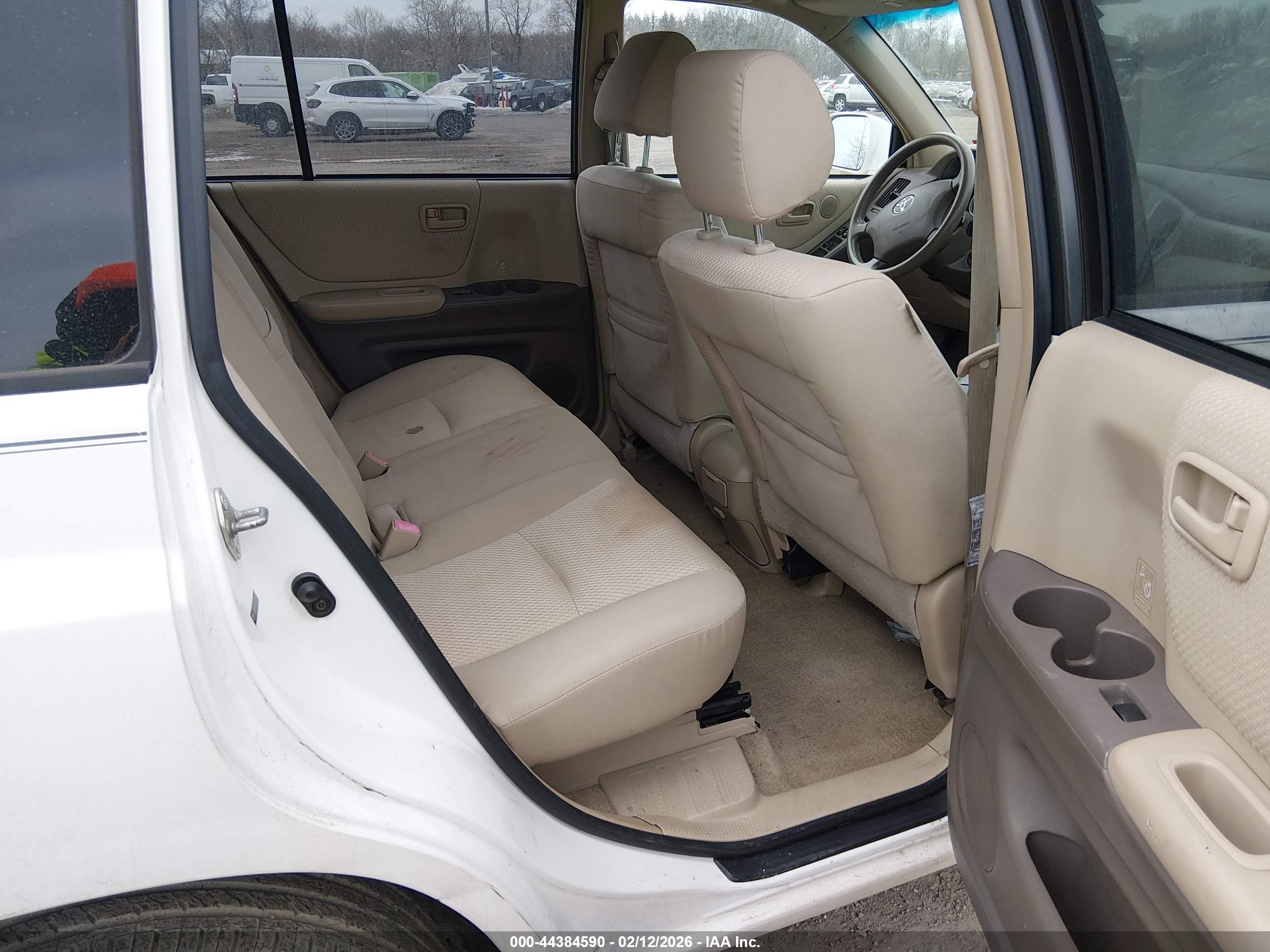 TOYOTA HIGHLANDER image 8