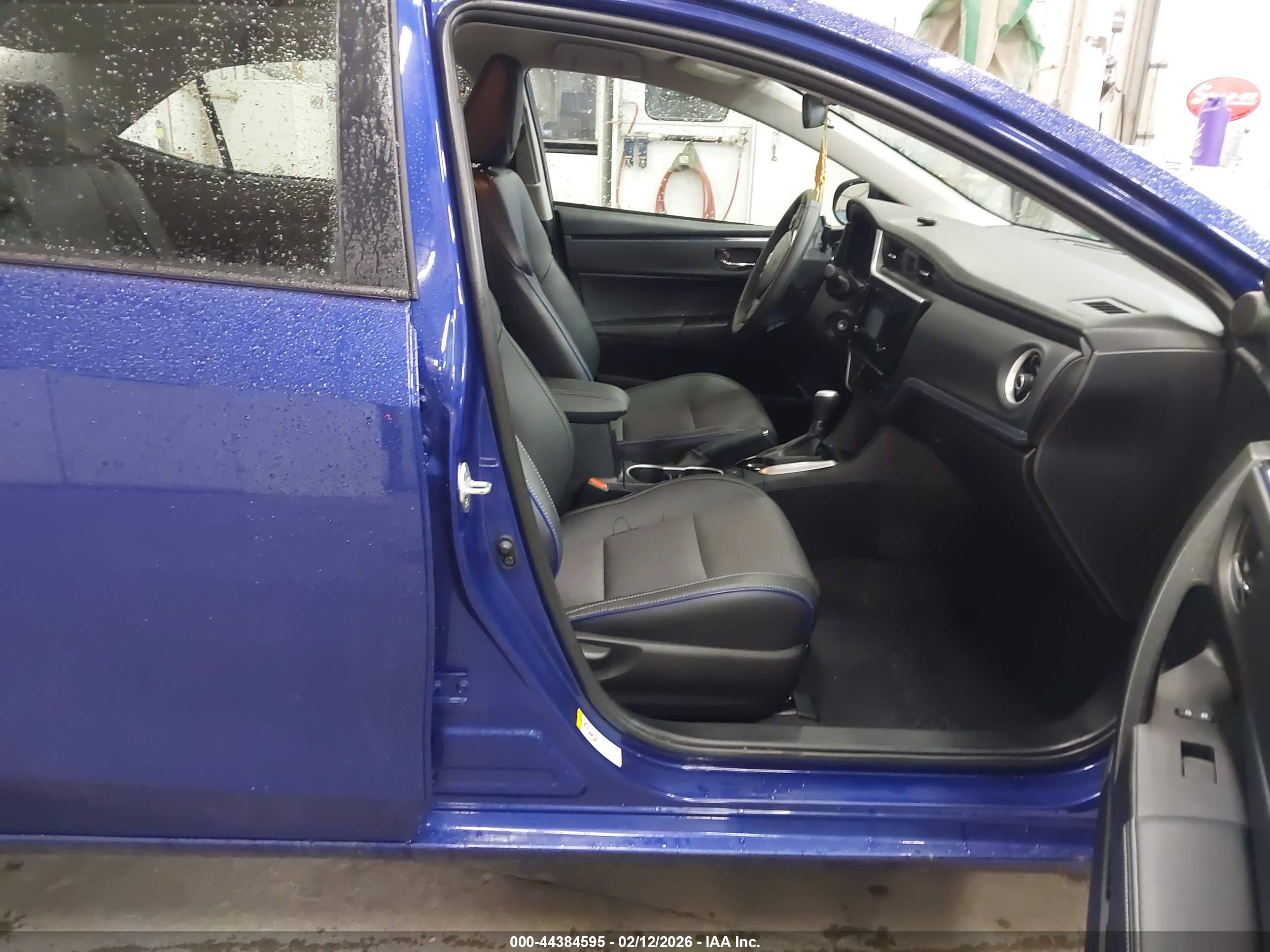 TOYOTA COROLLA image 5