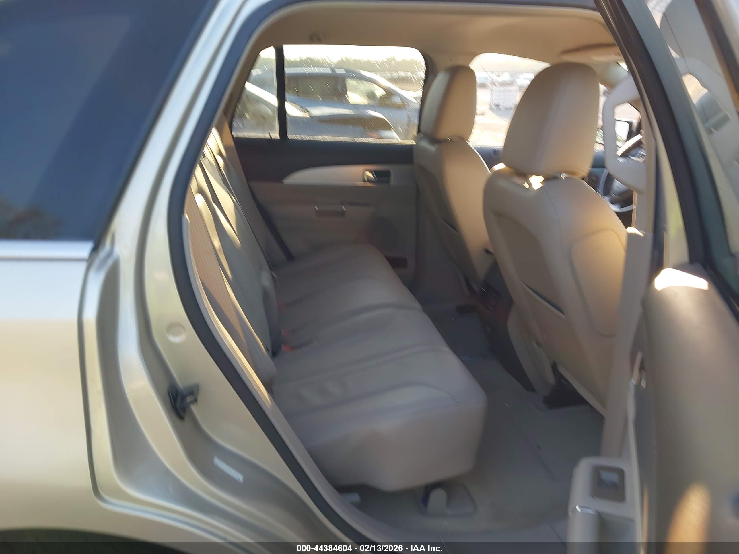 LINCOLN MKX image 8