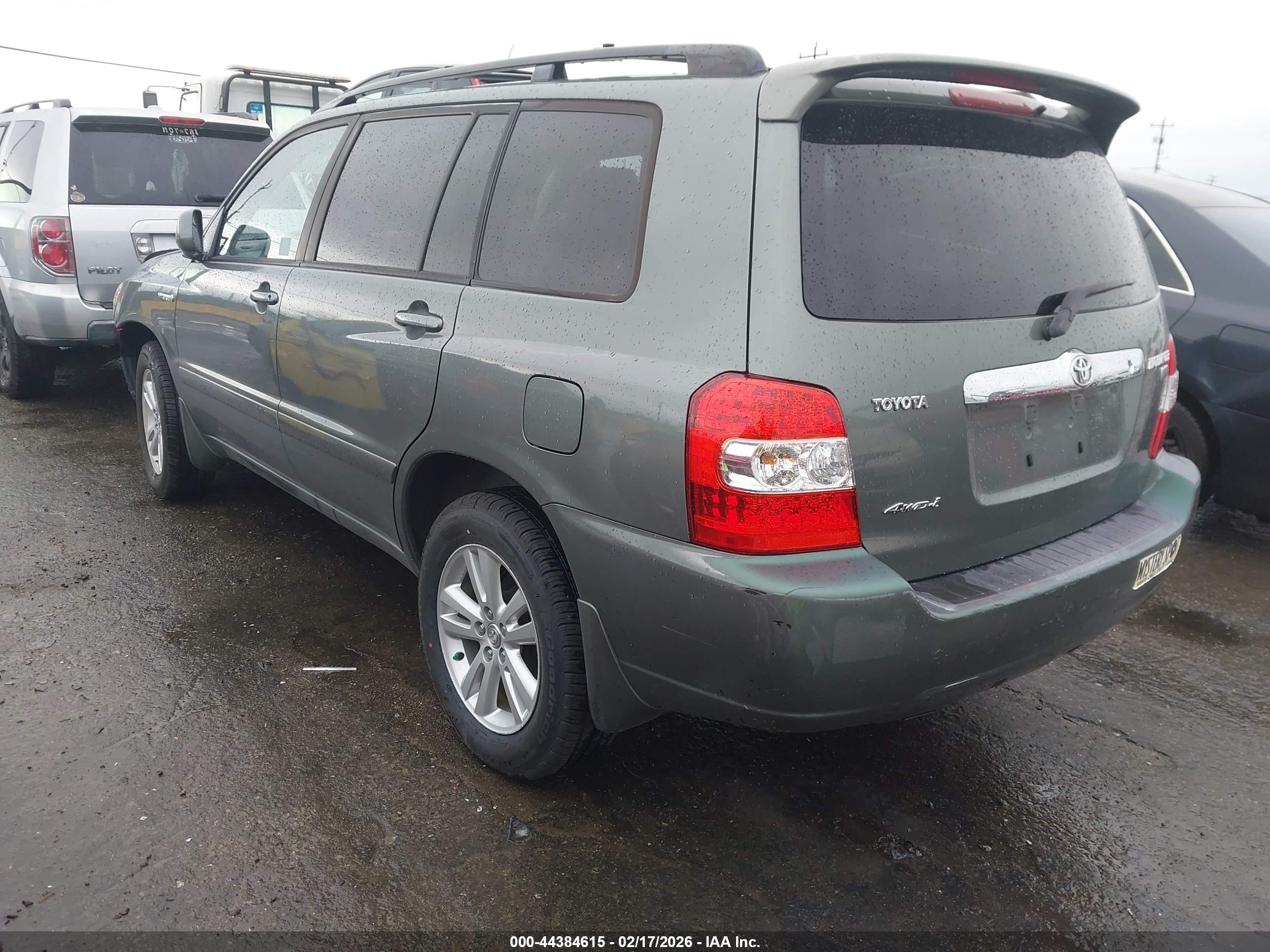 TOYOTA HIGHLANDER image 3
