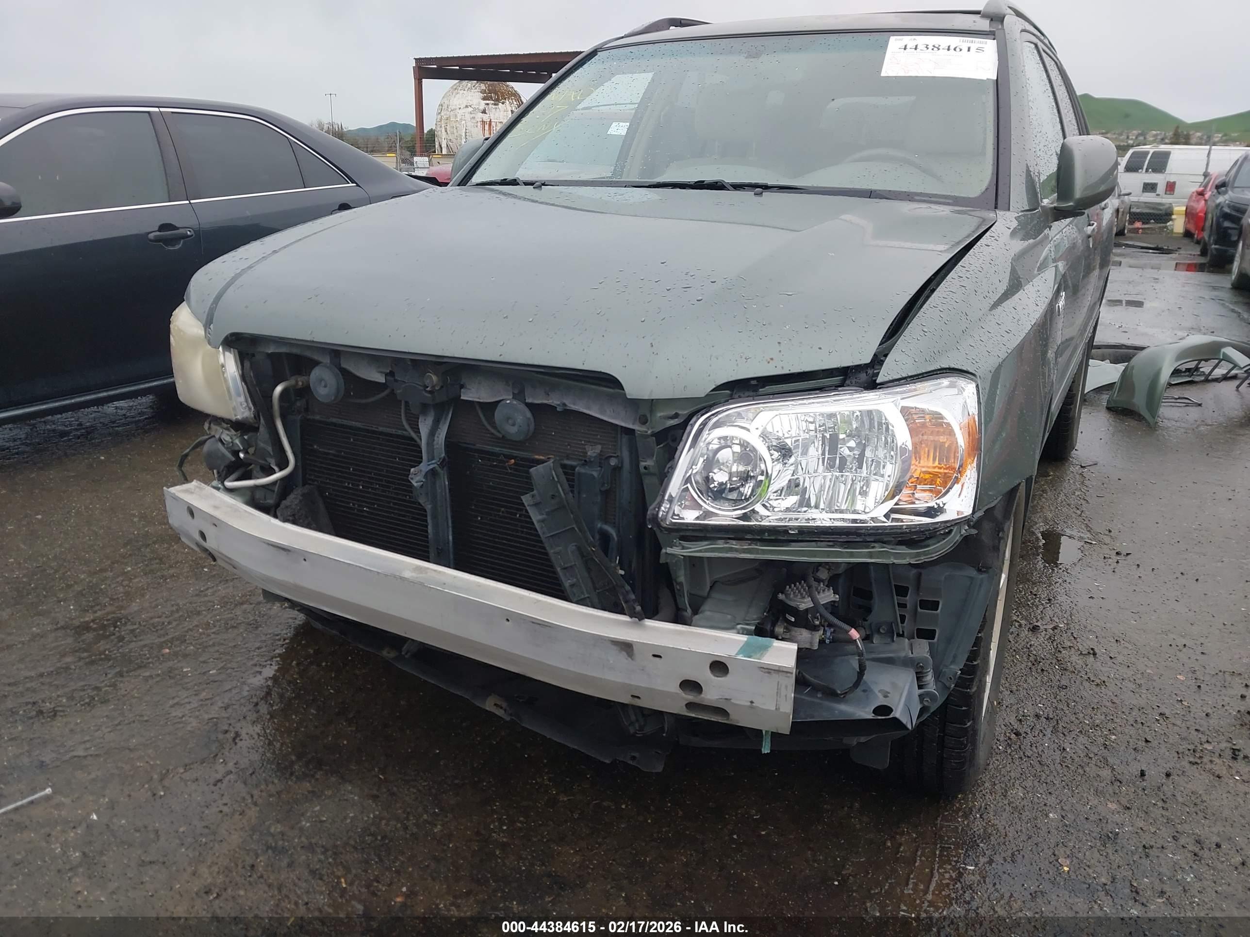 TOYOTA HIGHLANDER image 6