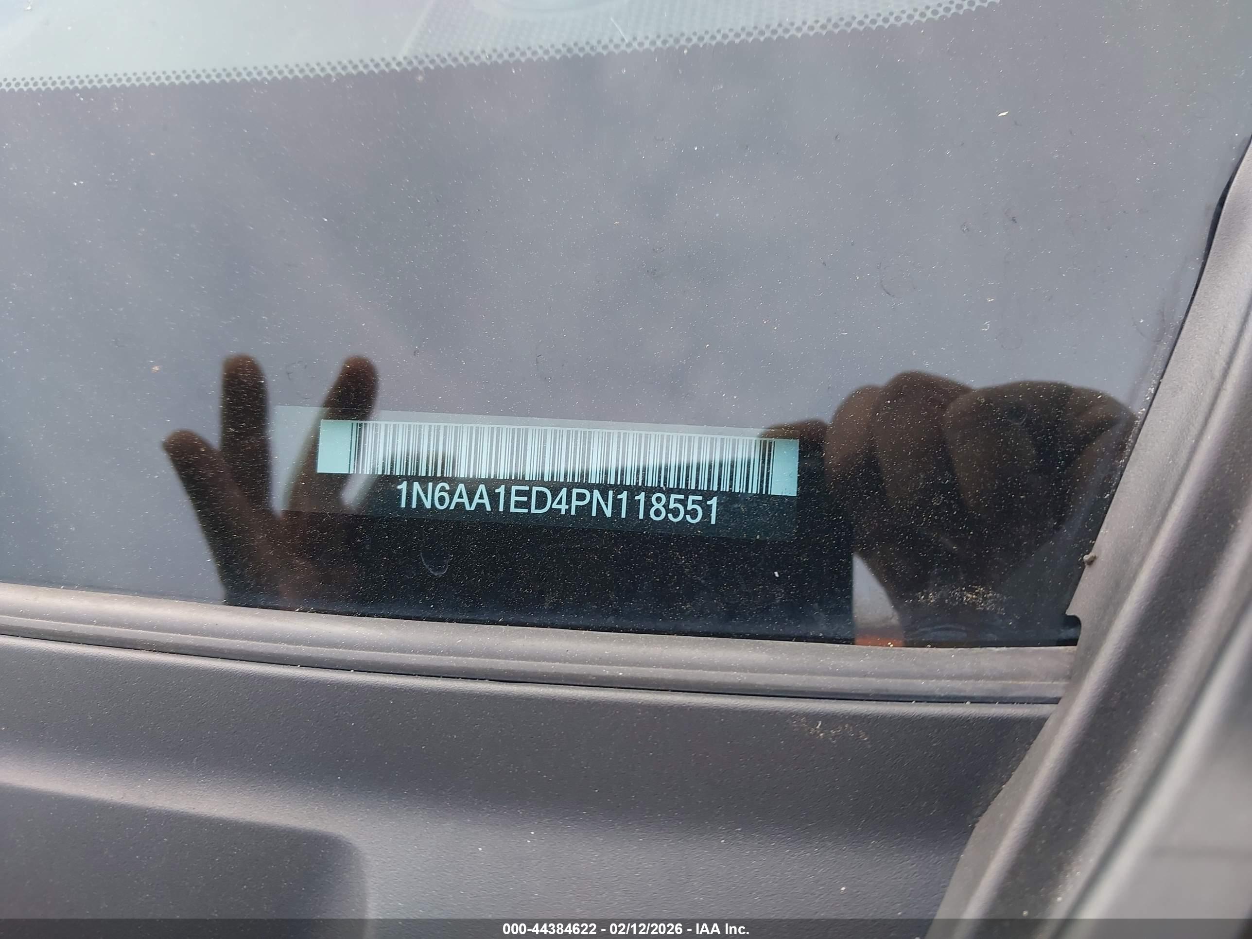 NISSAN TITAN image 9