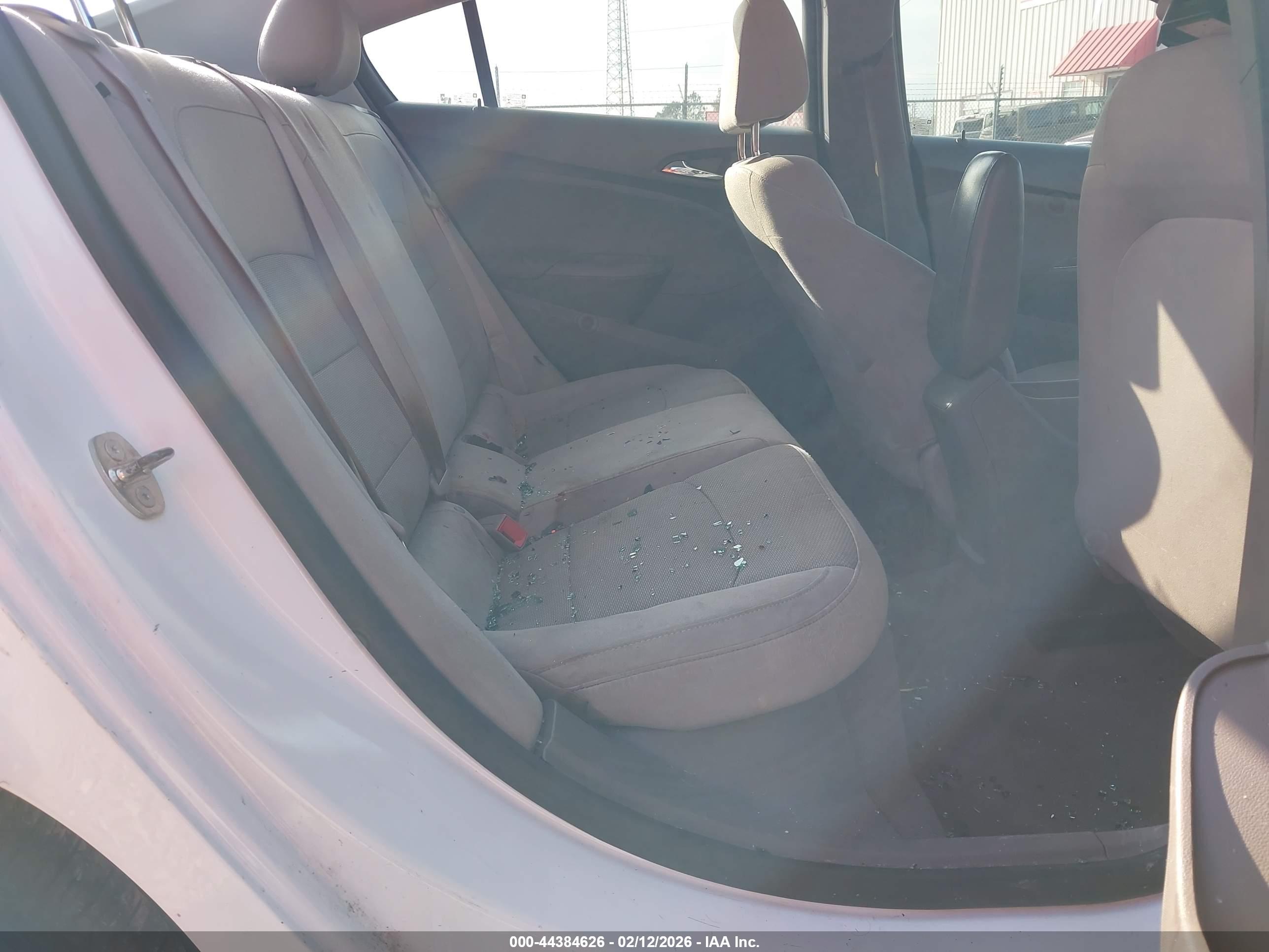 CHEVROLET CRUZE image 8