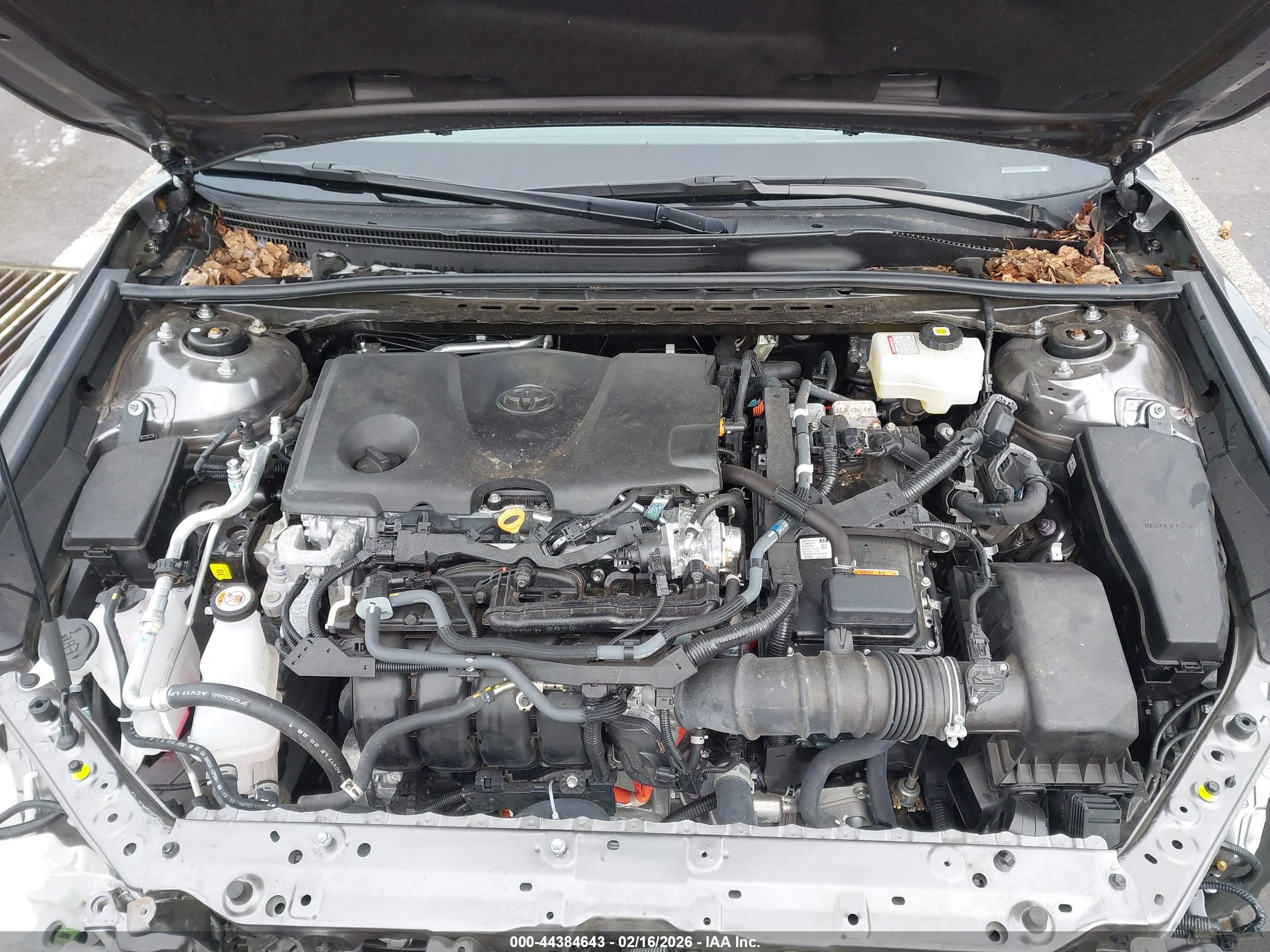 TOYOTA CAMRY image 10