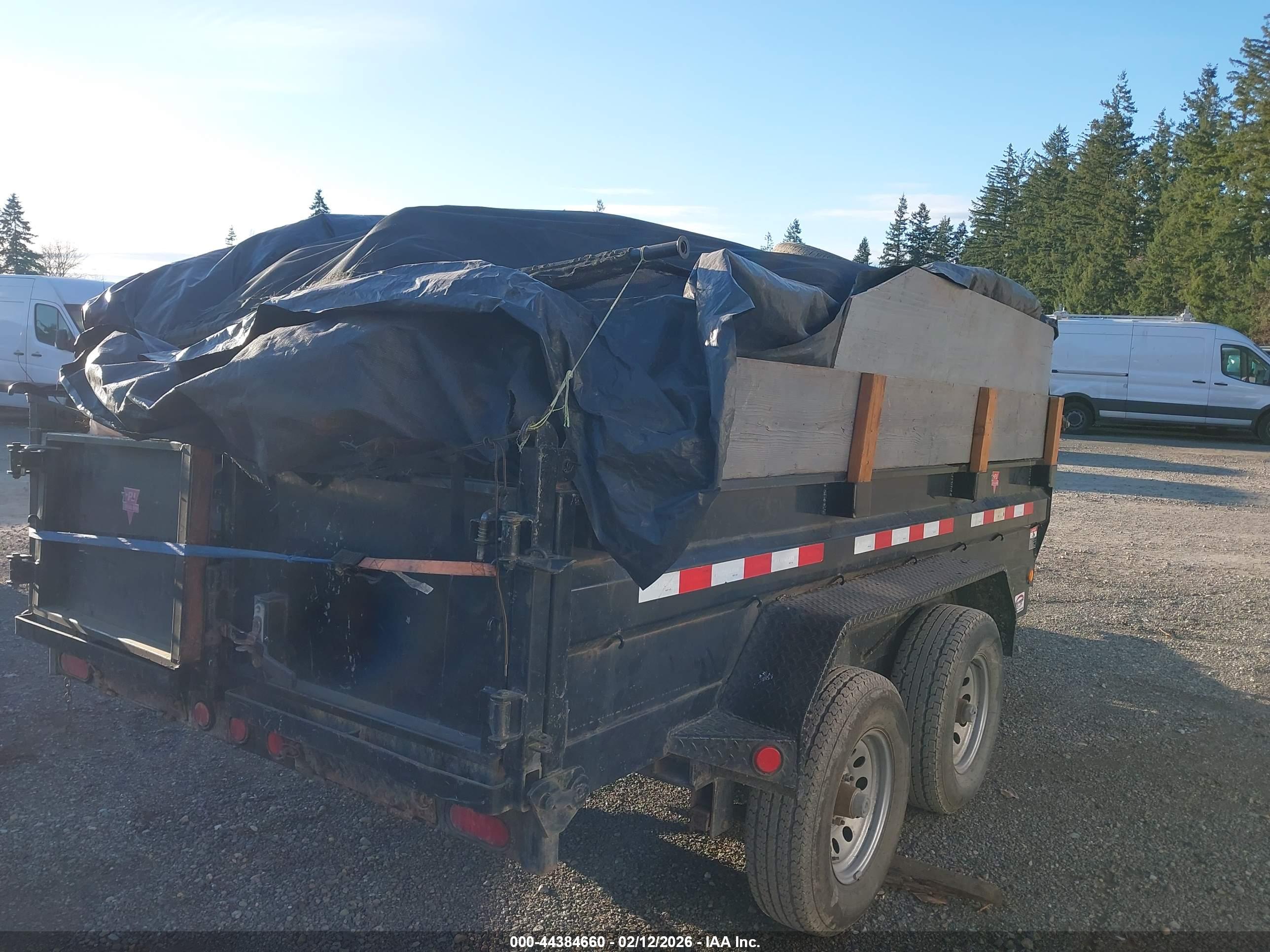 PJ TRAILERS image 4