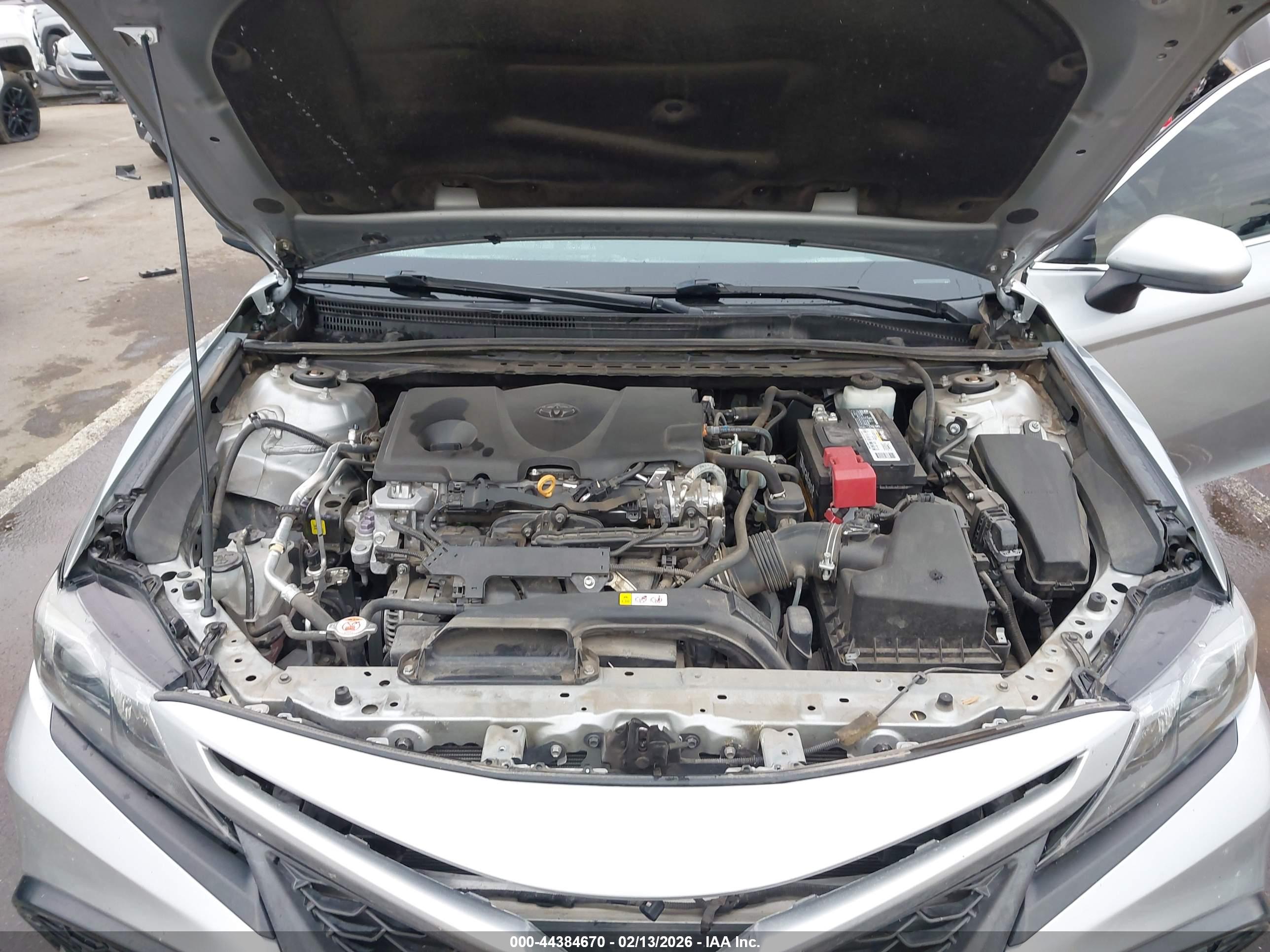 TOYOTA CAMRY image 10